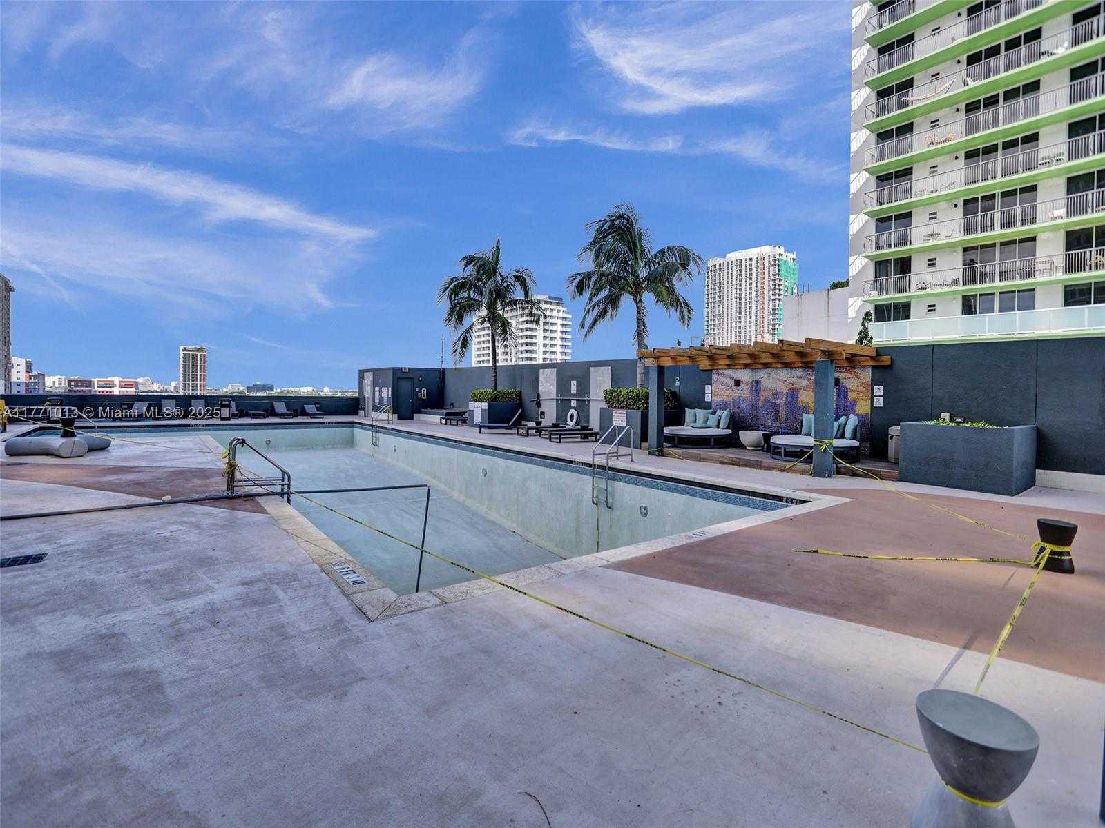 Small Image of 1750 NORTH BAYSHORE DR #PH5412, Miami Number 18