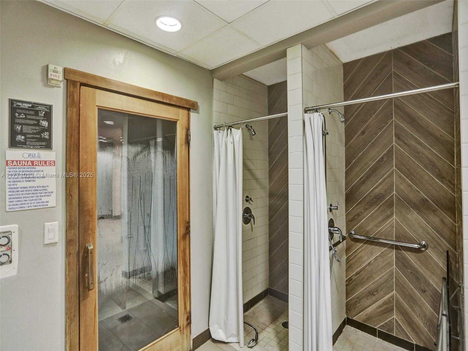 Small Image of 1750 NORTH BAYSHORE DR #PH5412, Miami Number 20