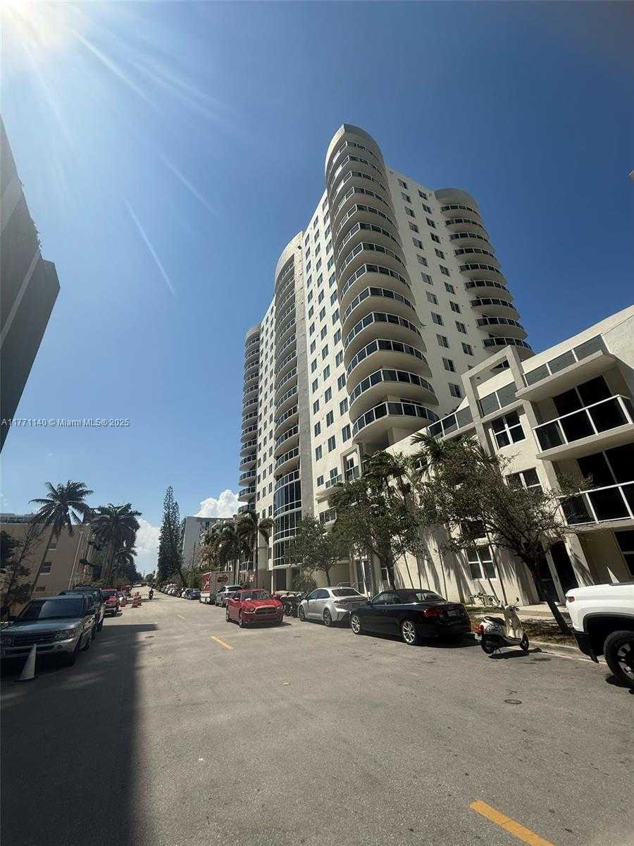 Small Image of 601 NORTH EAST 23RD ST #1407, Miami Number 9