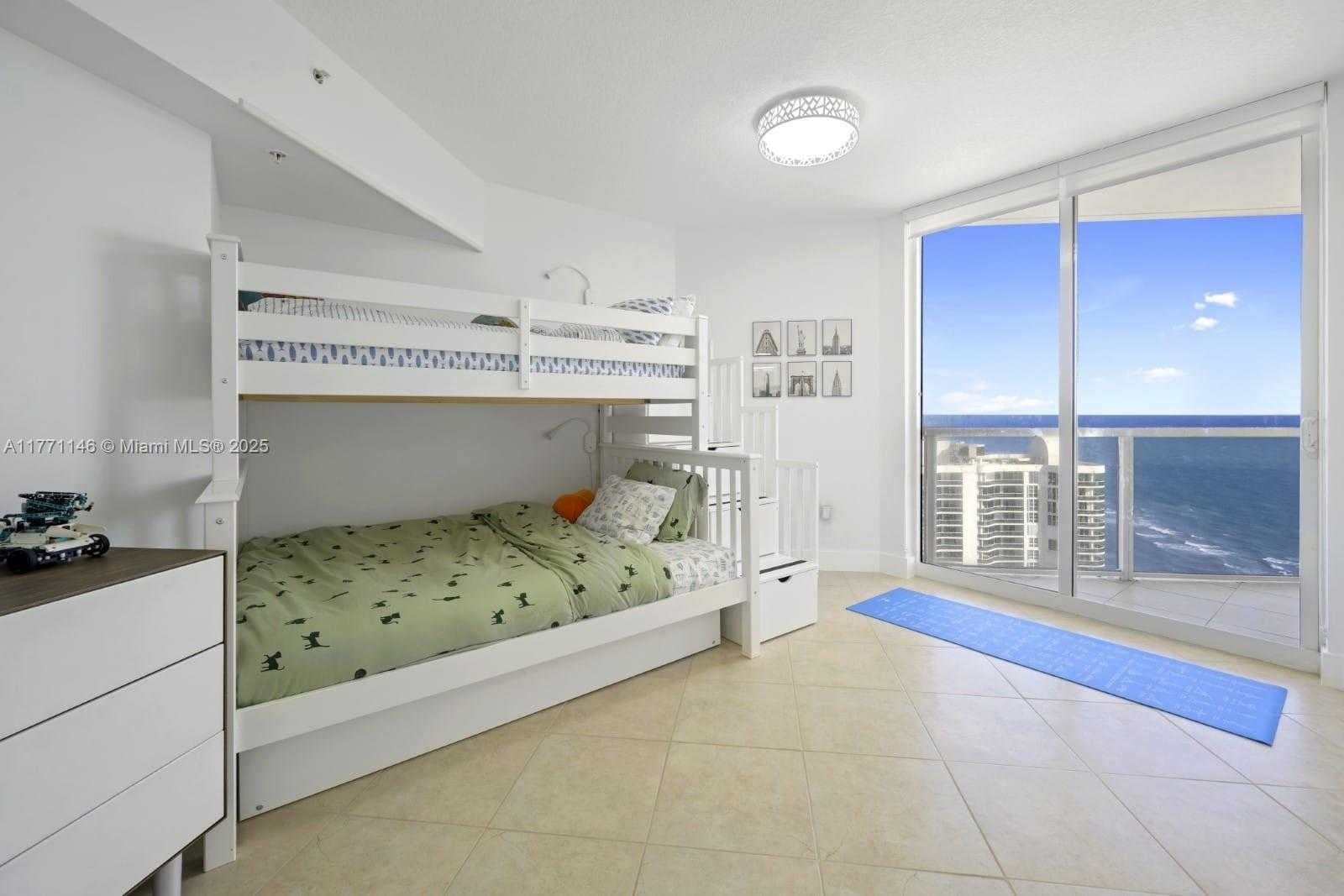 Small Image of 16699 COLLINS AVE #3306, Sunny Isles Beach Number 15
