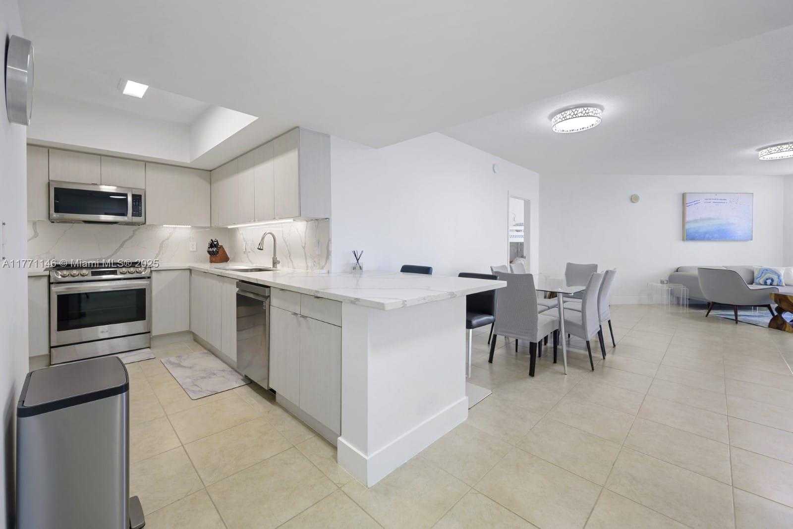 Small Image of 16699 COLLINS AVE #3306, Sunny Isles Beach Number 7