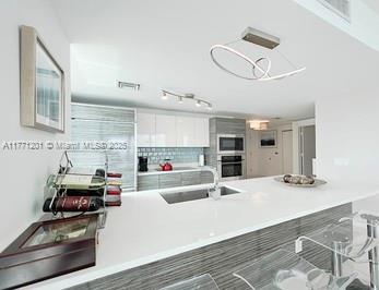 Small Image of 460 NORTH EAST 28TH ST #1608, Miami Number 9