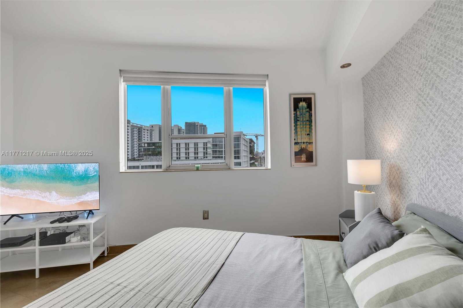 Small Image of 255 WEST 24TH ST #542, Miami Beach Number 6