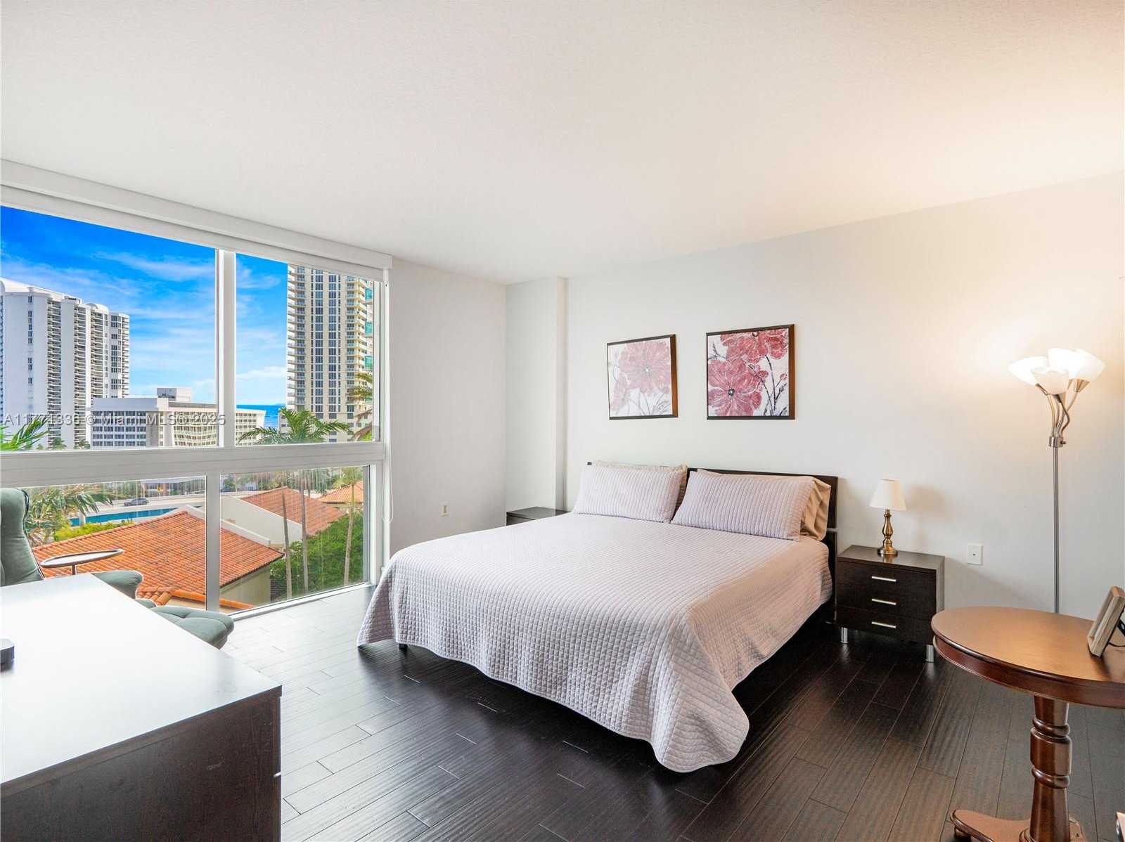 Small Image of 200 Sunny Isles Blvd, Sunny Isles Beach, FL 33160, USA Number 8