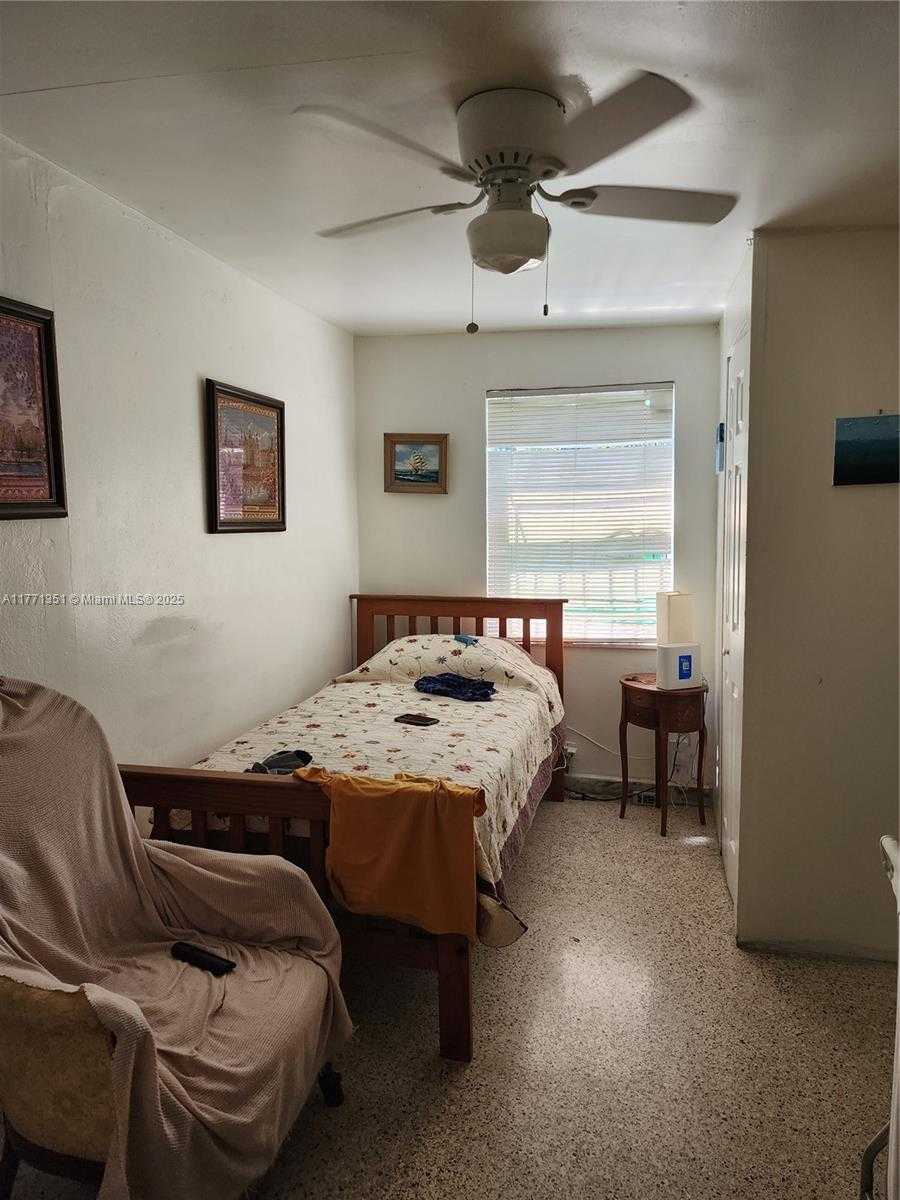 Small Image of 661 EAST 43RD ST, Hialeah Number 12