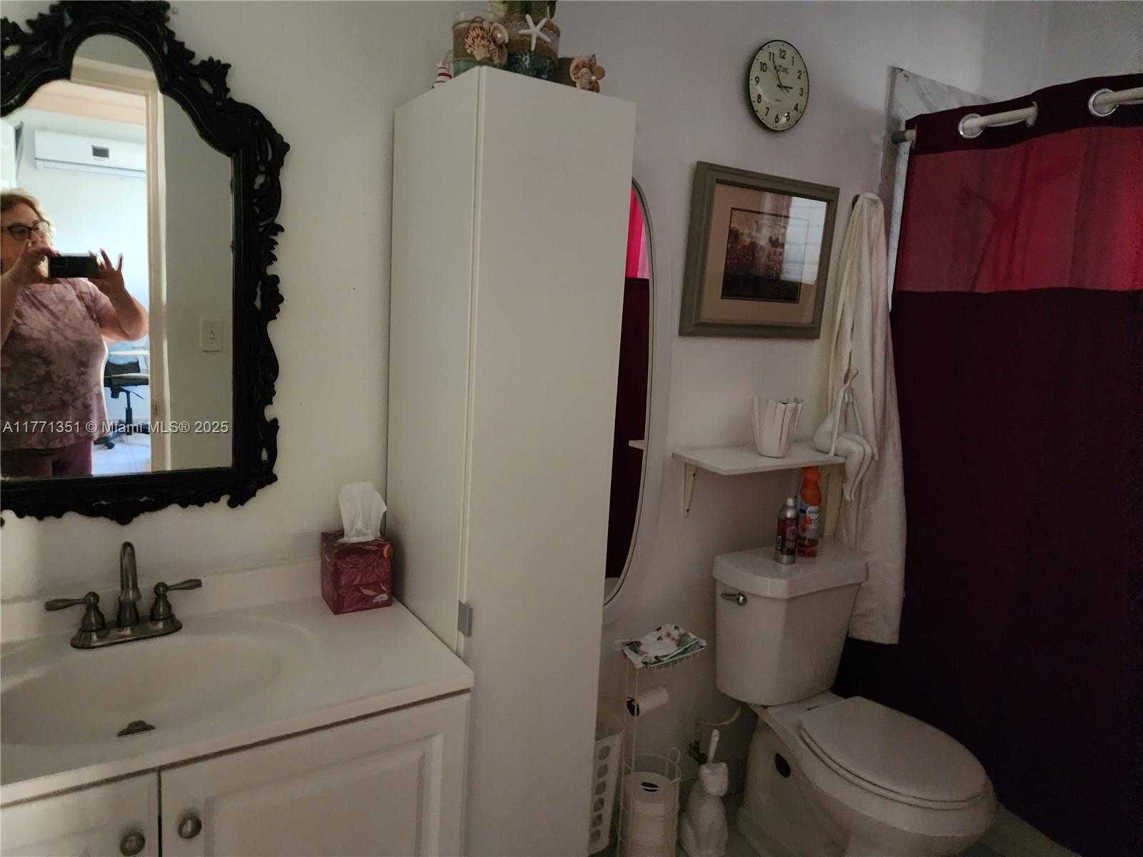 Small Image of 661 EAST 43RD ST, Hialeah Number 8