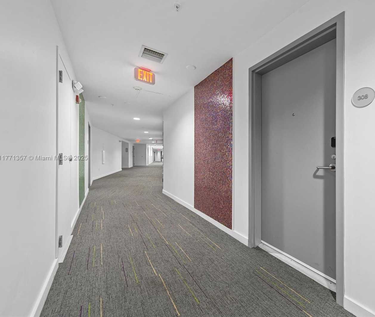 Small Image of 2001 MERIDIAN AVE #308, Miami Beach Number 31