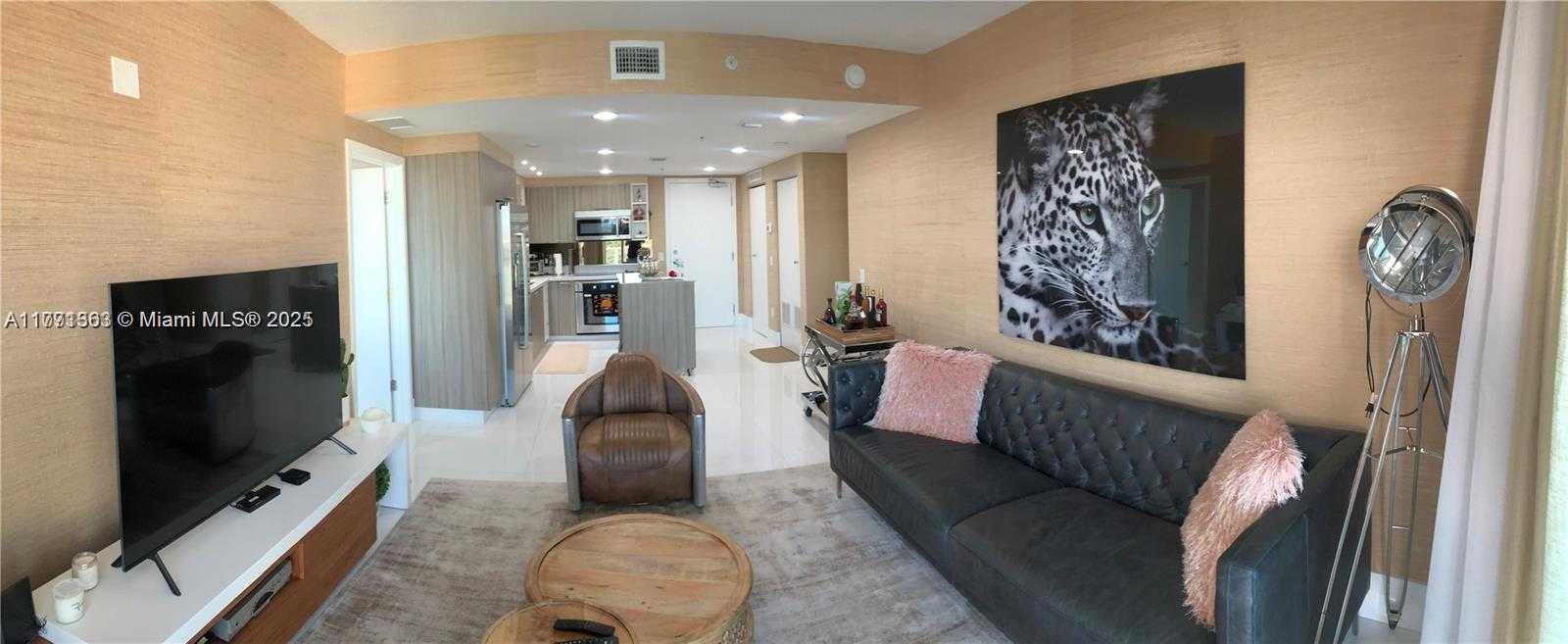 Small Image of 6700 INDIAN CREEK DR #904, Miami Beach Number 20
