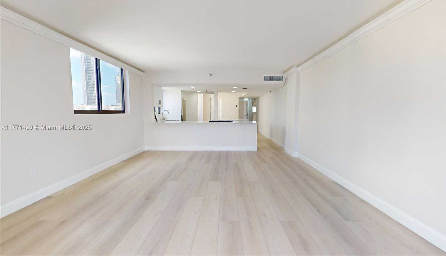 Small Image of 17878 NORTH BAY RD #407, Sunny Isles Beach Number 12