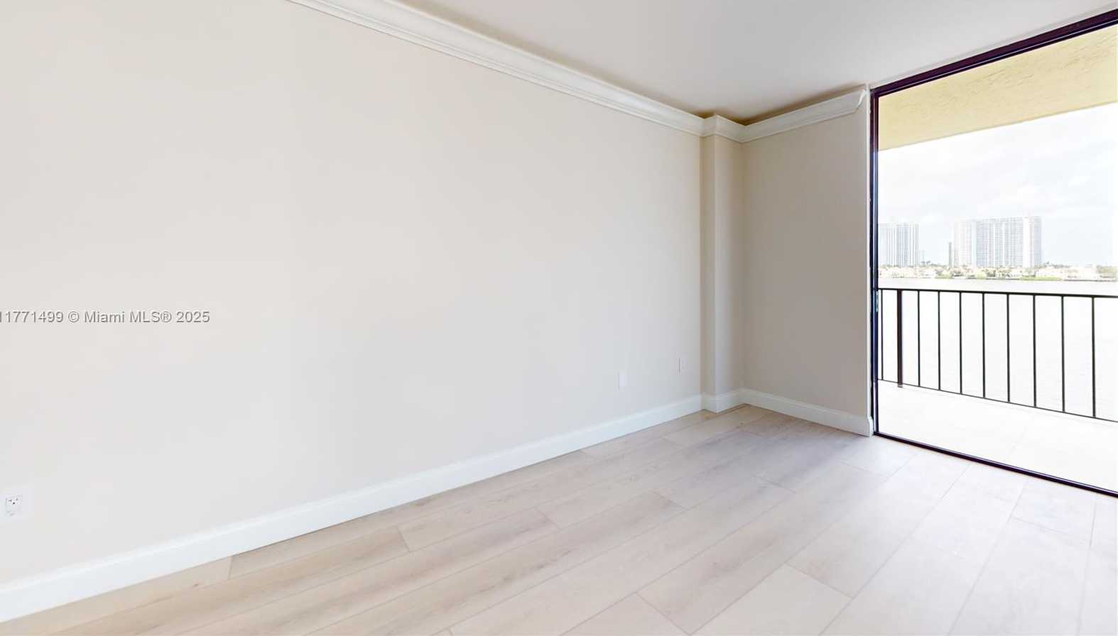 Small Image of 17878 NORTH BAY RD #407, Sunny Isles Beach Number 29