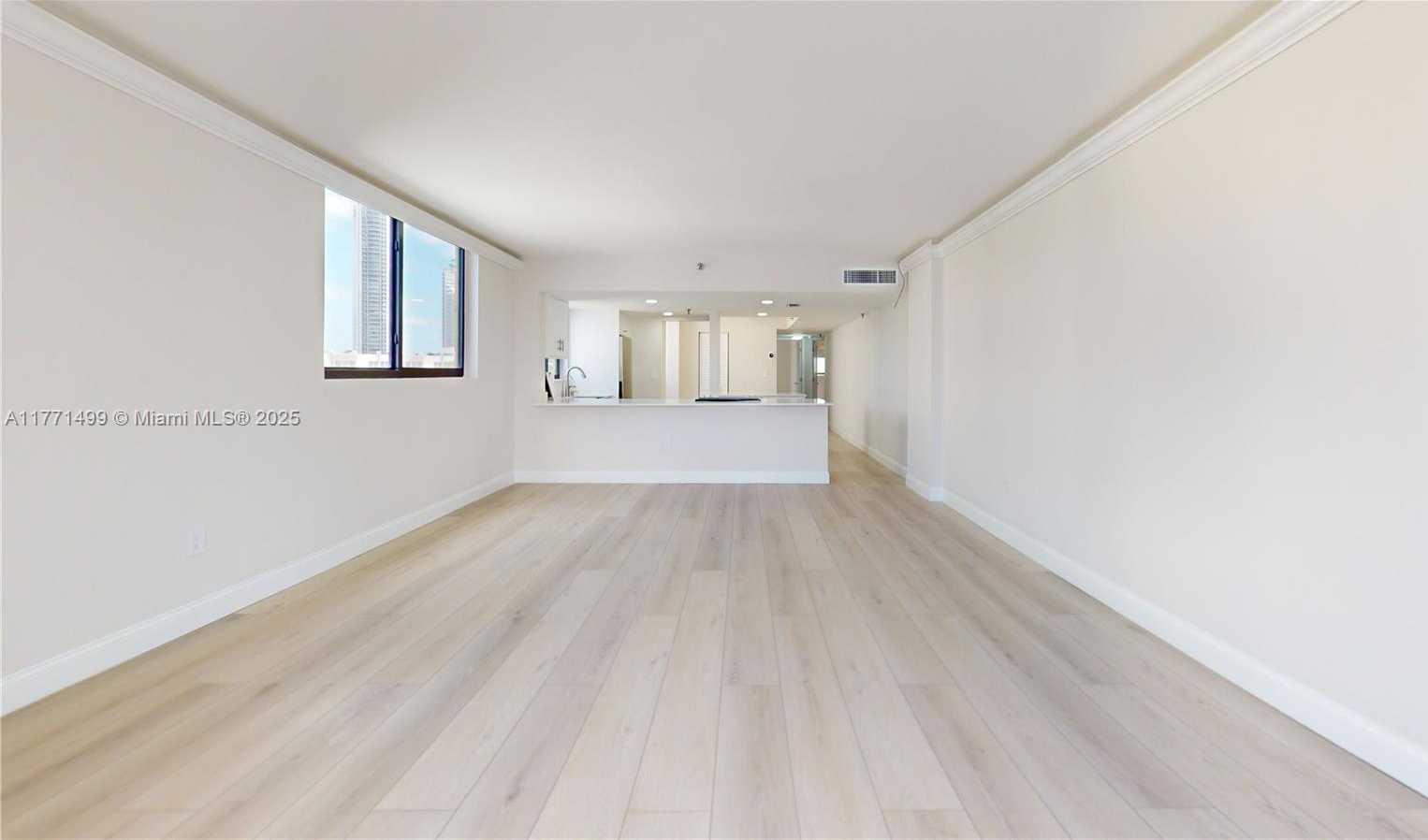 Small Image of 17878 NORTH BAY RD #407, Sunny Isles Beach Number 30