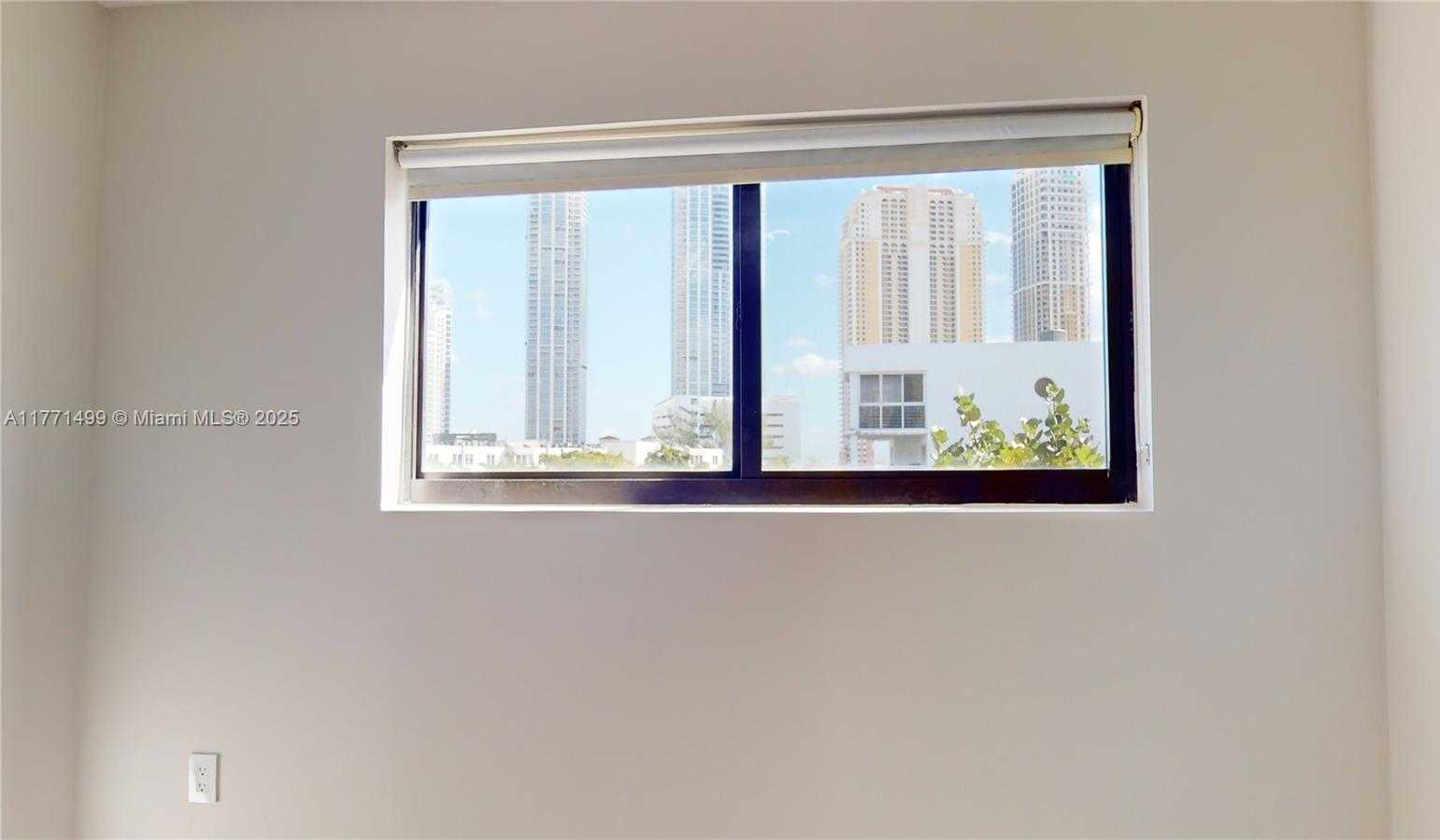 Small Image of 17878 NORTH BAY RD #407, Sunny Isles Beach Number 34