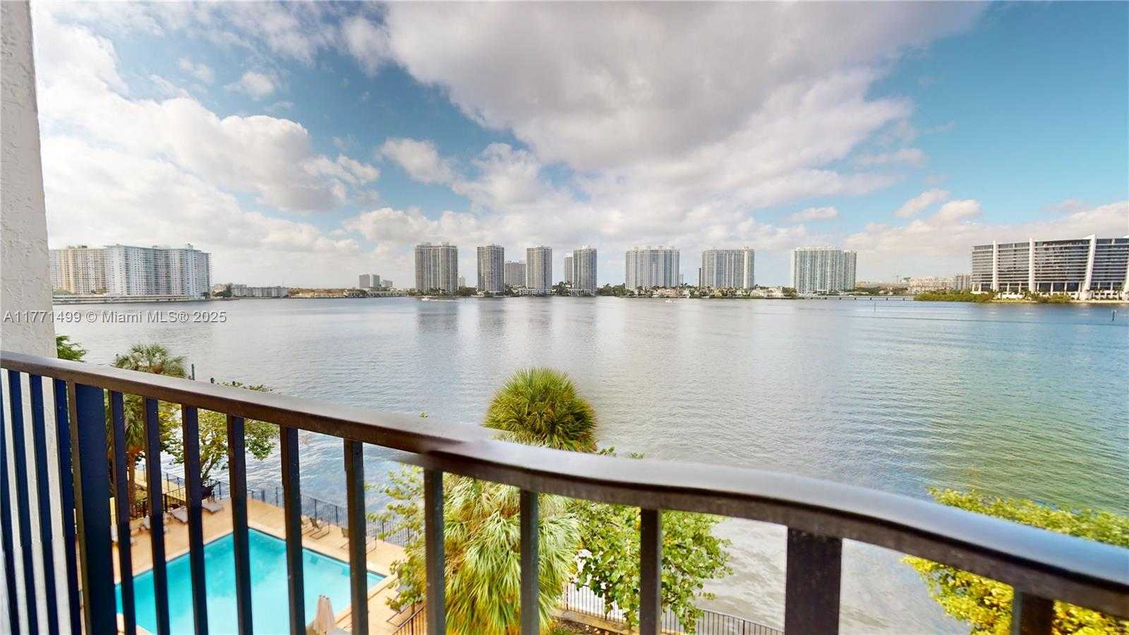 Small Image of 17878 NORTH BAY RD #407, Sunny Isles Beach Number 5