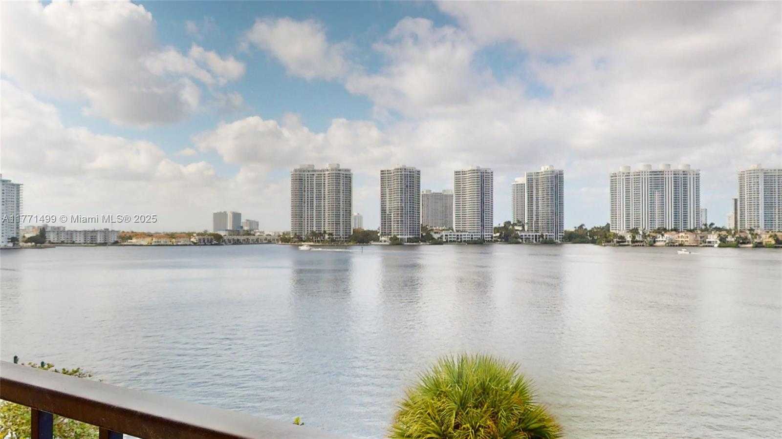 Small Image of 17878 NORTH BAY RD #407, Sunny Isles Beach Number 7