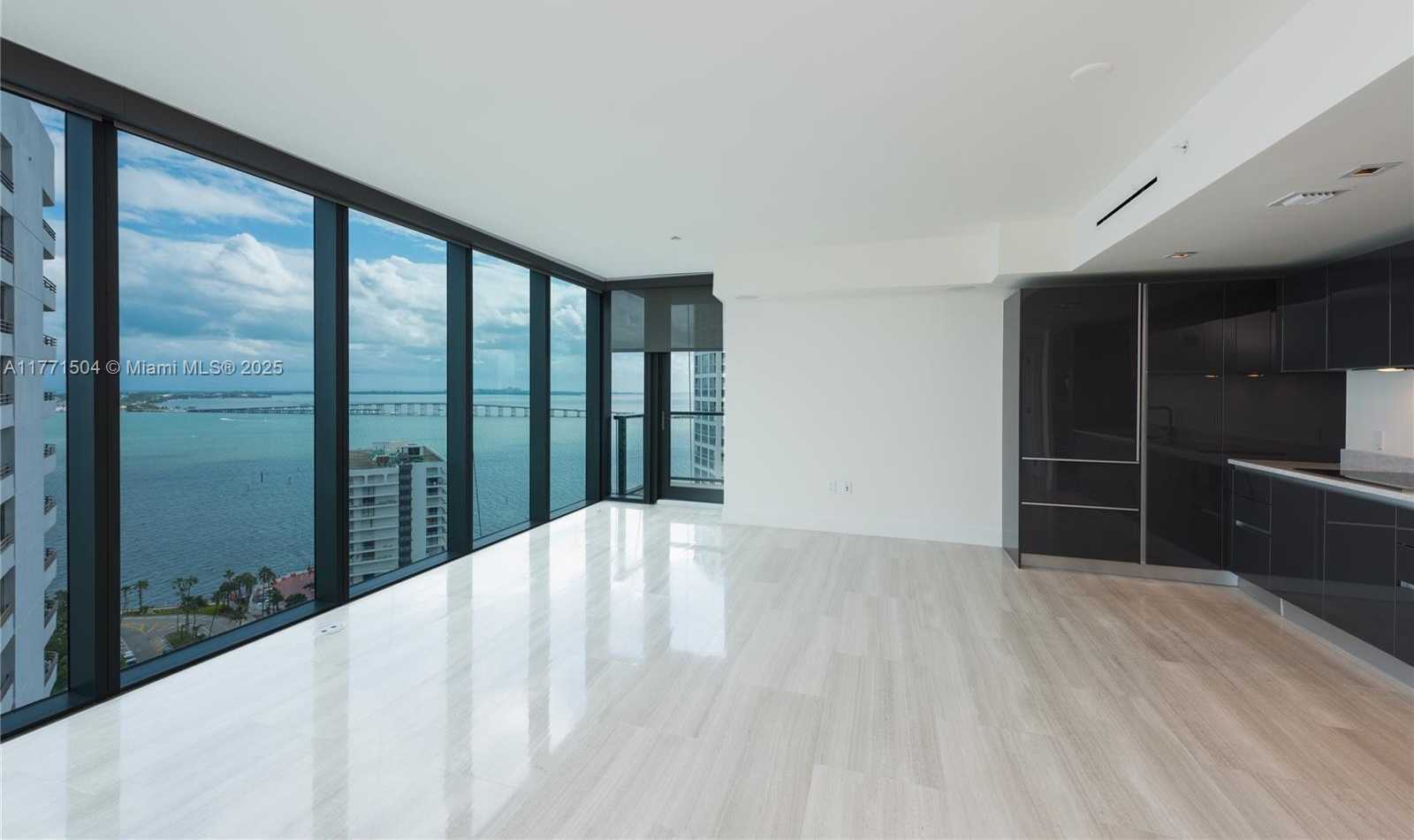 Small Image of 1451 BRICKELL AVE #2103, Miami Number 4