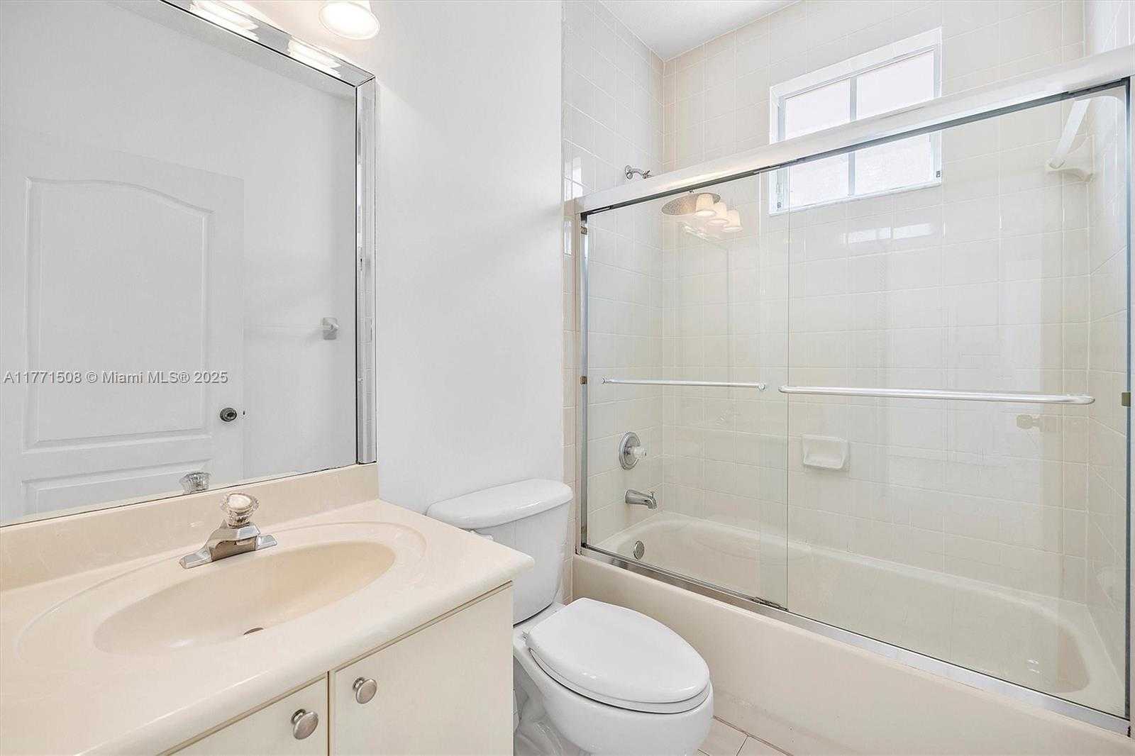Small Image of 6161 SOUTH WEST 157TH PL, Miami Number 13