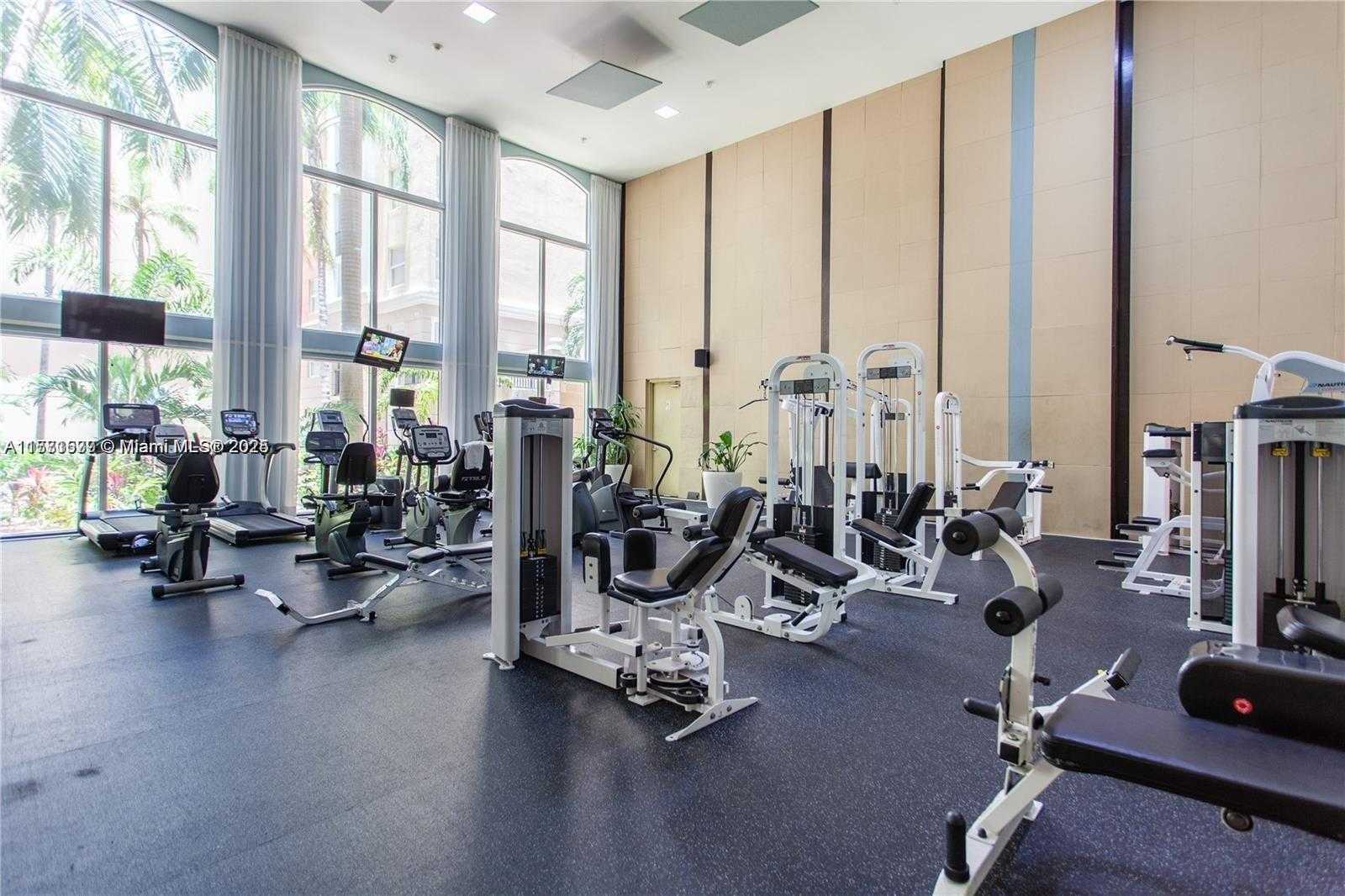 Small Image of 17145 NORTH BAY RD #4409, Sunny Isles Beach Number 15