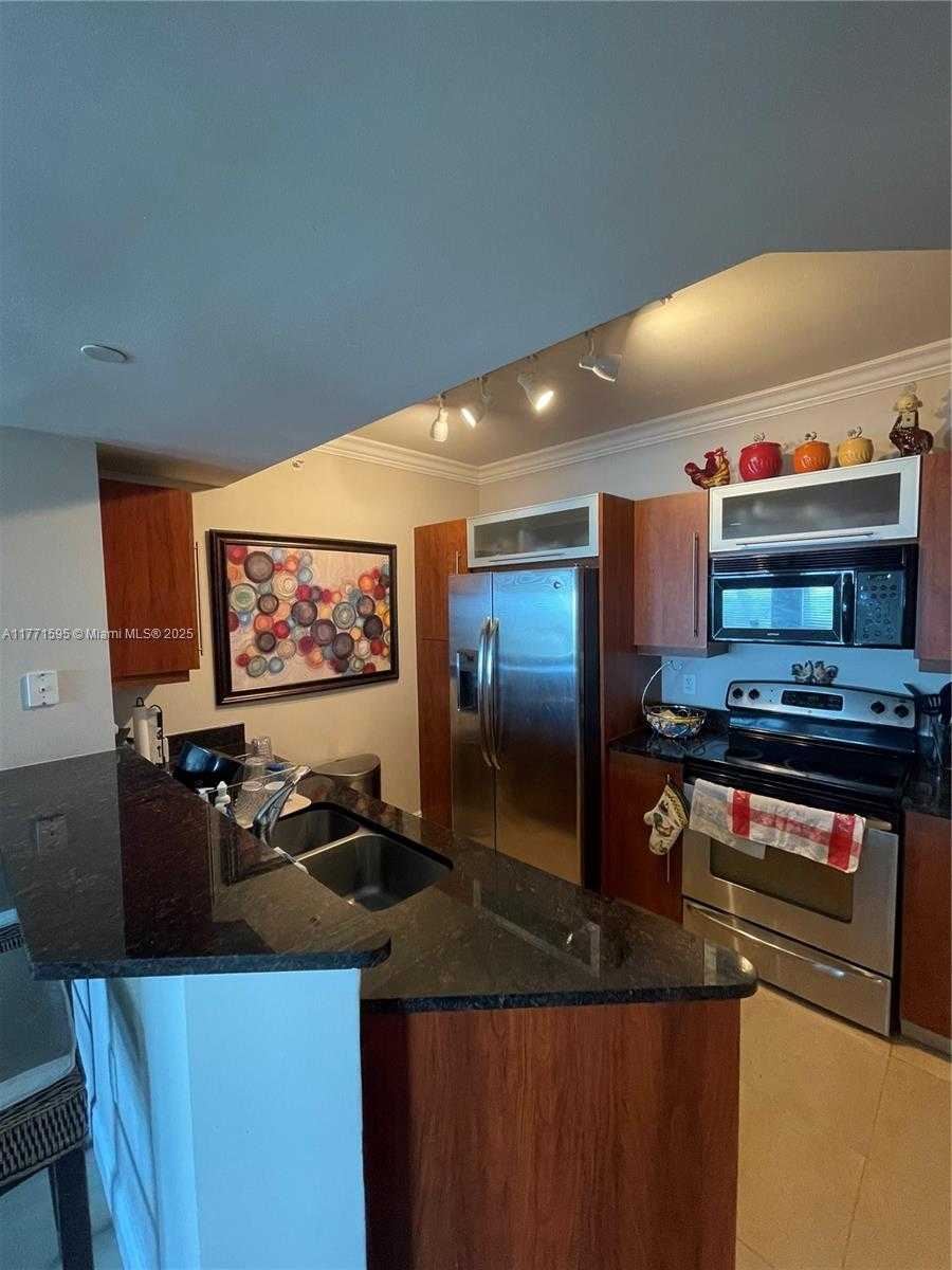 Small Image of 7350 SOUTH WEST 89TH ST #1701S, Miami Number 3