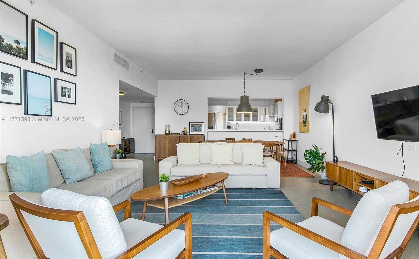 Small Image of 201 CRANDON BLVD #827, Key Biscayne Number 17