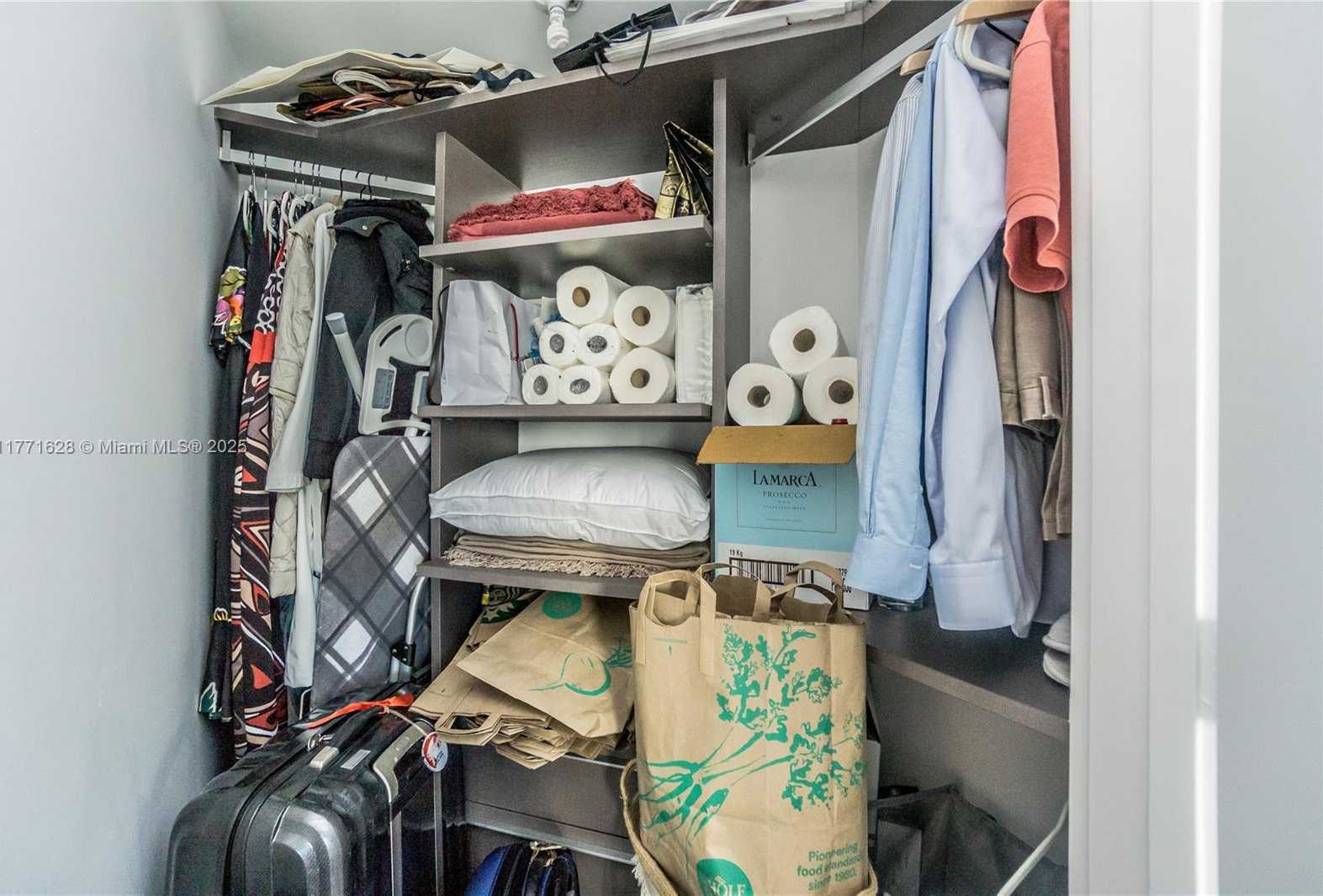 Small Image of 650 NORTH EAST 32ND ST #3505, Miami Number 17