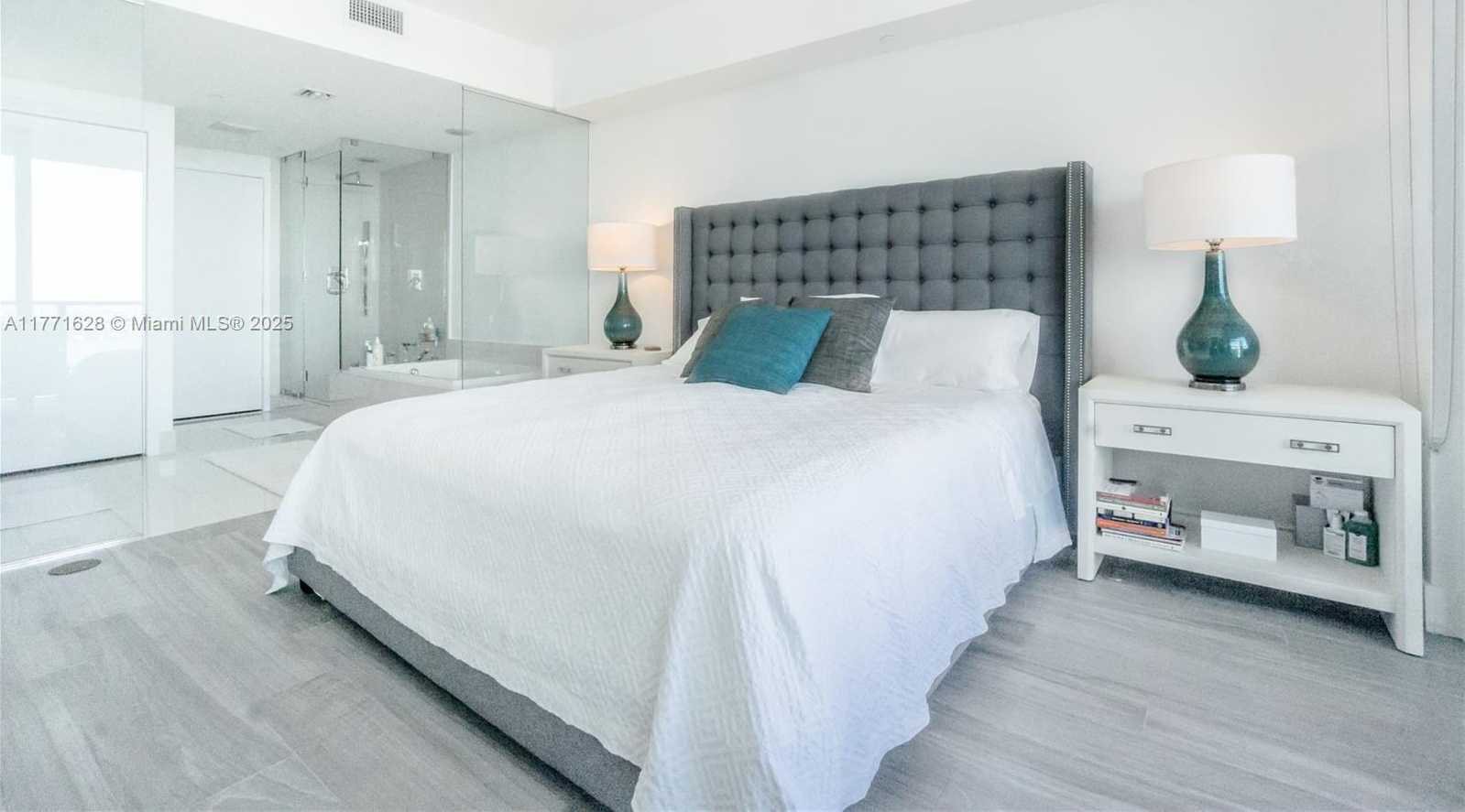 Small Image of 650 NORTH EAST 32ND ST #3505, Miami Number 19