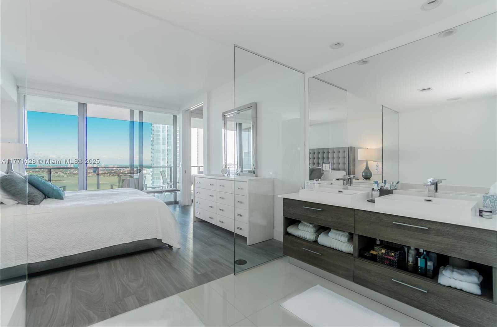 Small Image of 650 NORTH EAST 32ND ST #3505, Miami Number 23