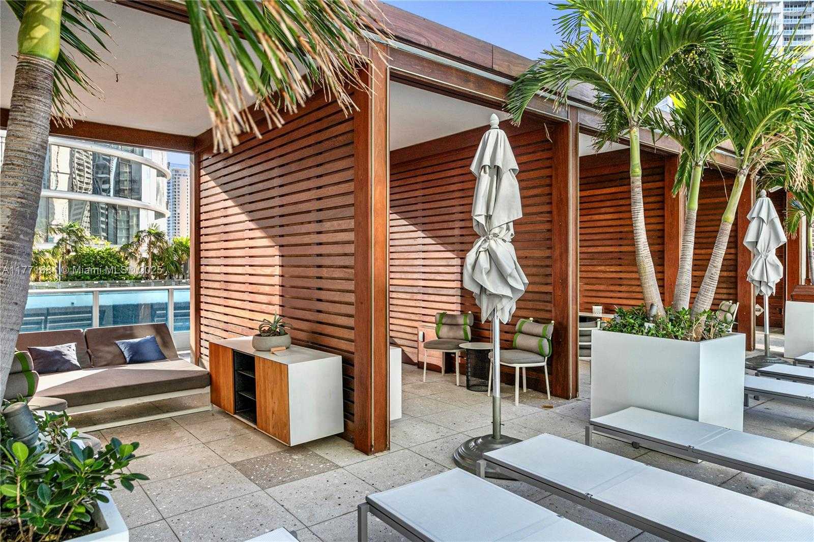 Small Image of 200 BISCAYNE BOULEVARD WAY #3904, Miami Number 23