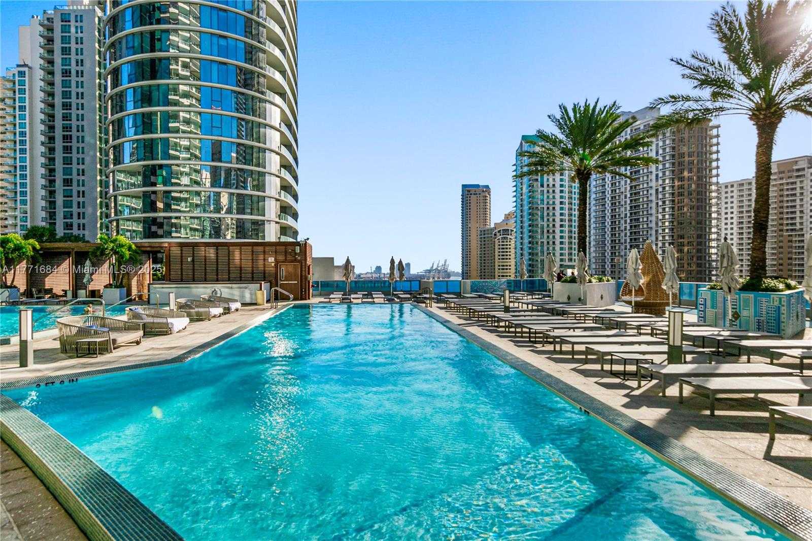 Small Image of 200 BISCAYNE BOULEVARD WAY #3904, Miami Number 24