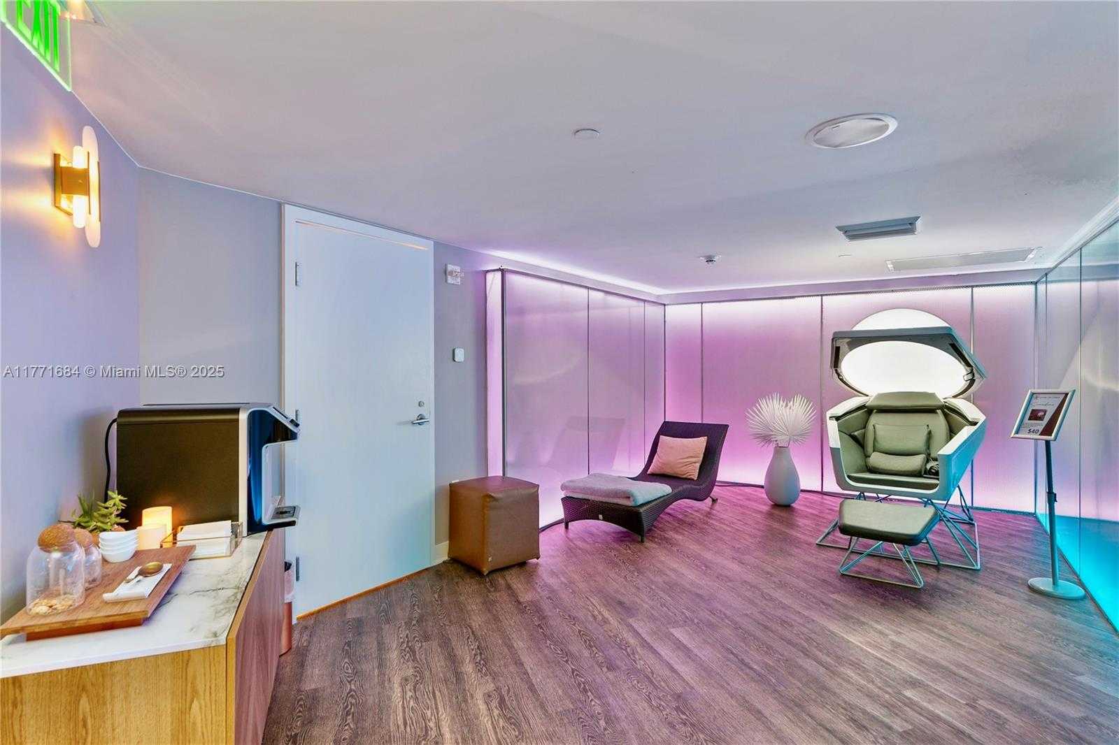 Small Image of 200 BISCAYNE BOULEVARD WAY #3904, Miami Number 28