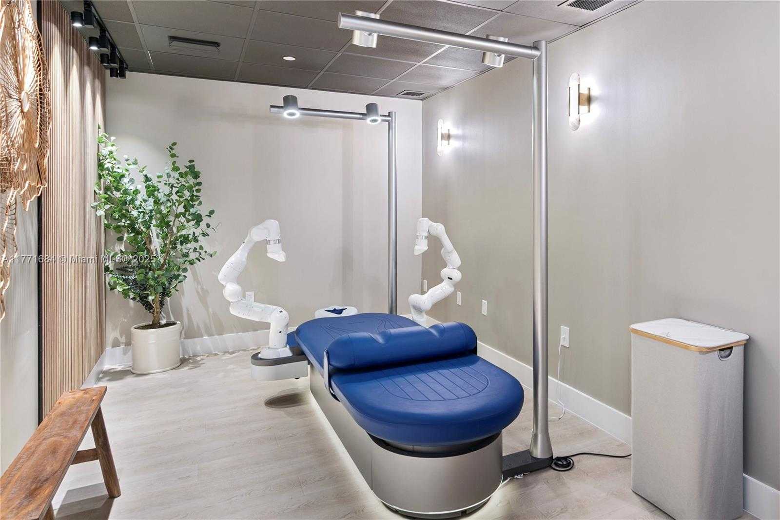 Small Image of 200 BISCAYNE BOULEVARD WAY #3904, Miami Number 32