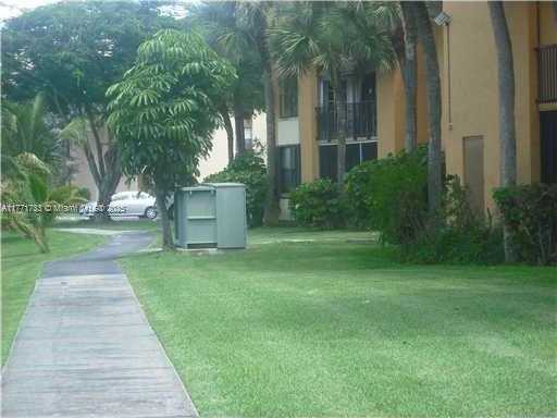 Small Image of 14301 NORTH KENDALL DR #309B, Miami Number 18