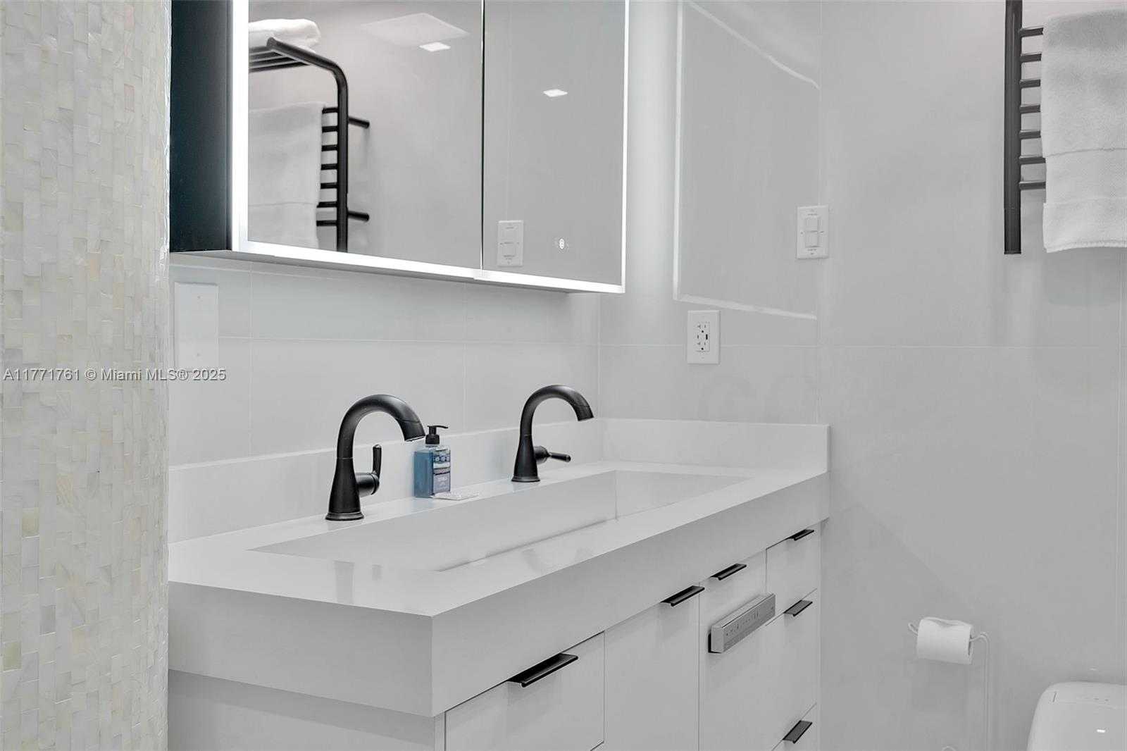 Small Image of 2501 SOUTH OCEAN DR #1515, Hollywood Number 27