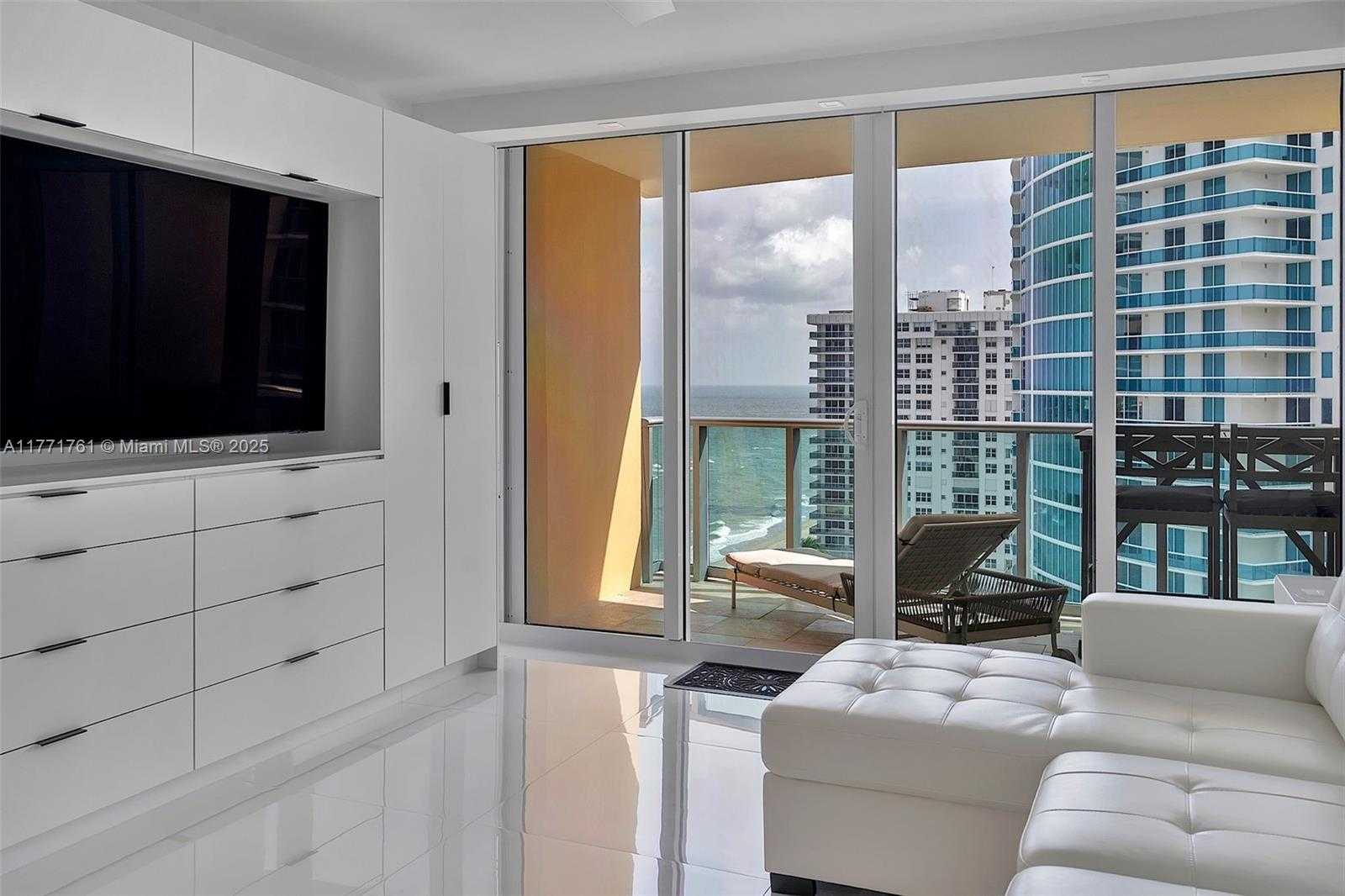 Small Image of 2501 SOUTH OCEAN DR #1515, Hollywood Number 7