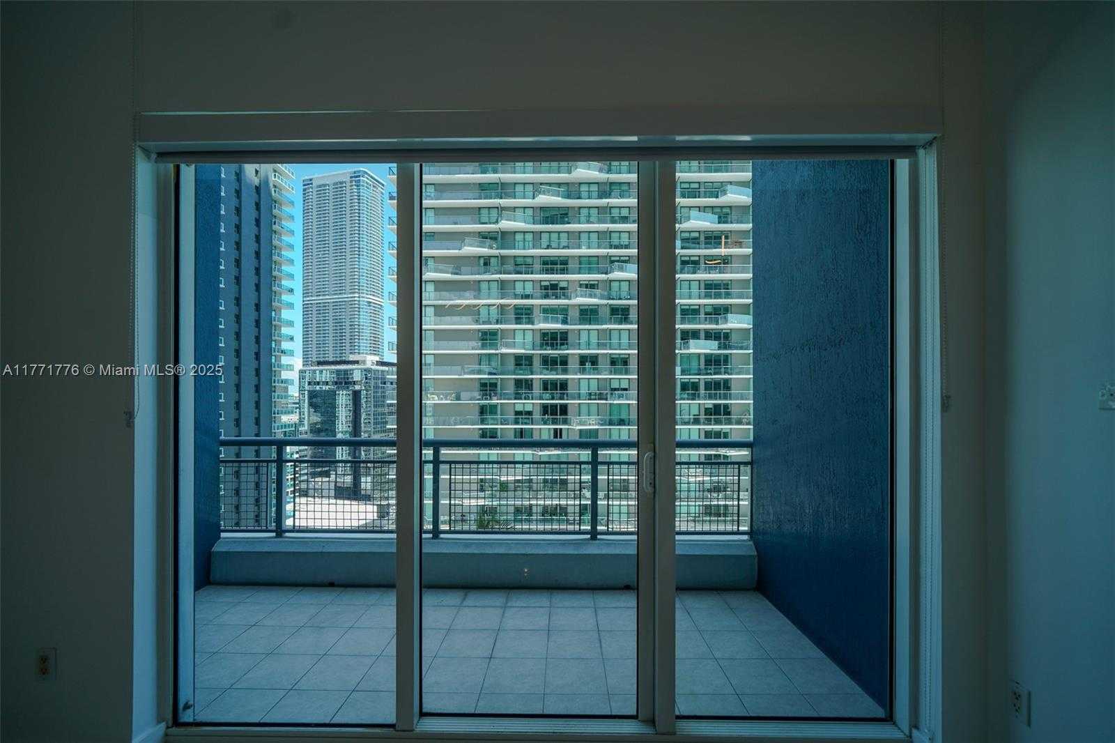 Small Image of 60 SOUTH WEST 13TH ST #1620, Miami Number 12