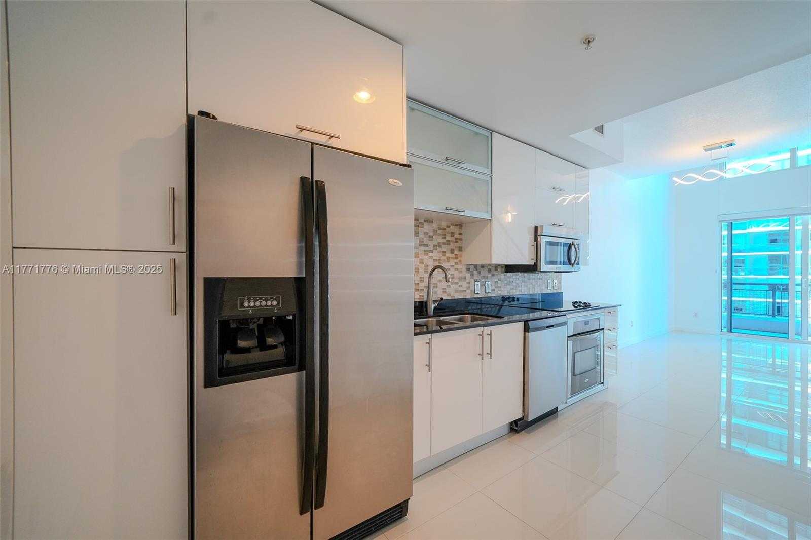 Small Image of 60 SOUTH WEST 13TH ST #1620, Miami Number 2