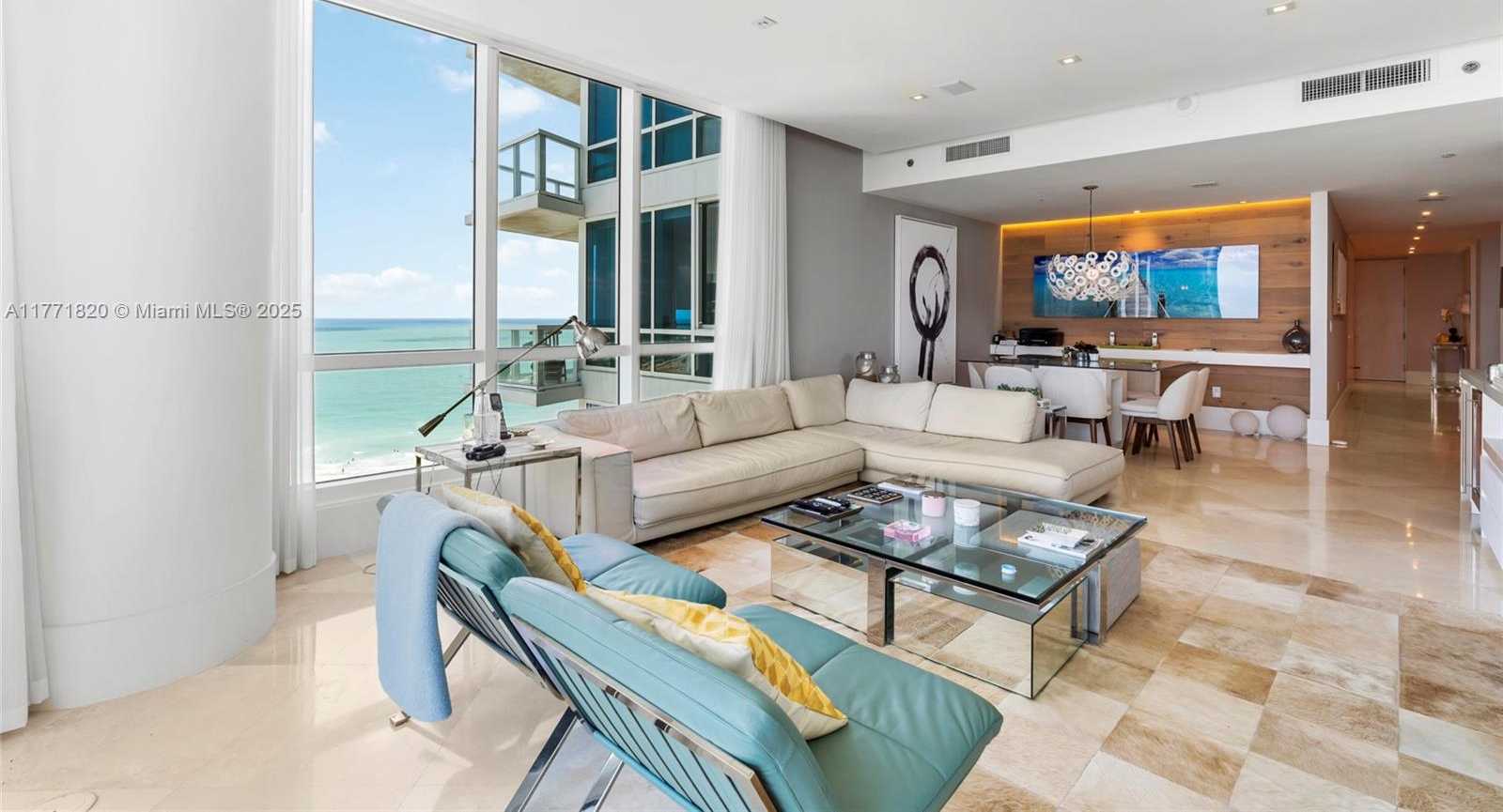 Small Image of 100 SOUTH POINTE DR #1810, Miami Beach Number 21