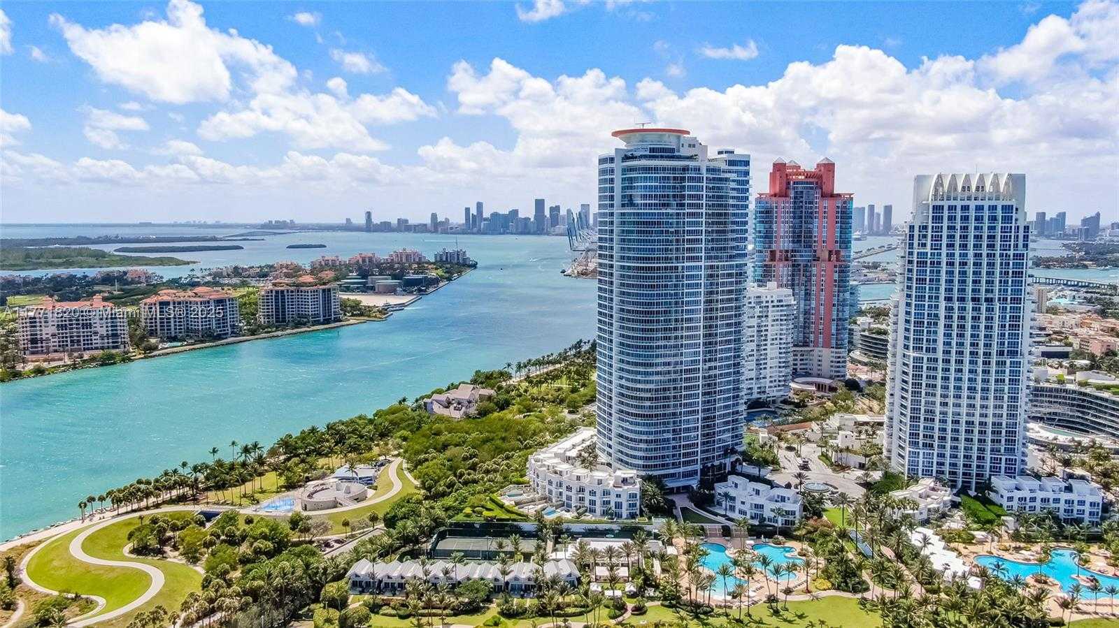 Small Image of 100 SOUTH POINTE DR #1810, Miami Beach Number 3