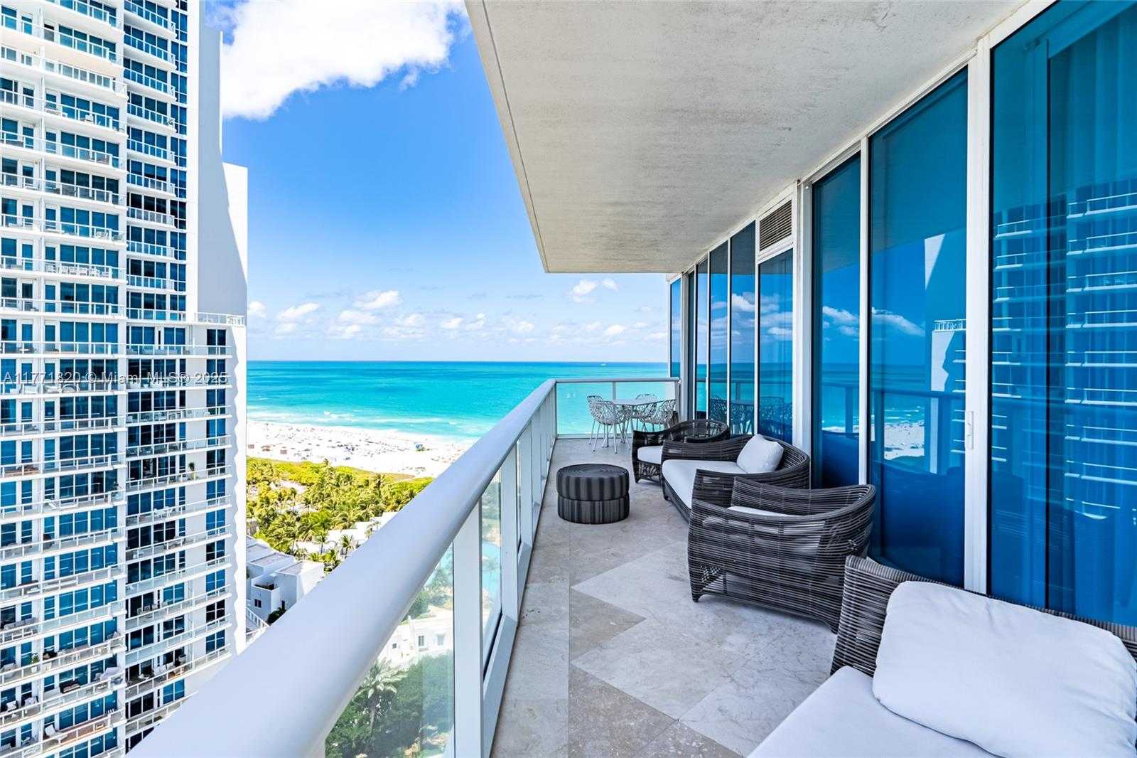 Small Image of 100 SOUTH POINTE DR #1810, Miami Beach Number 31