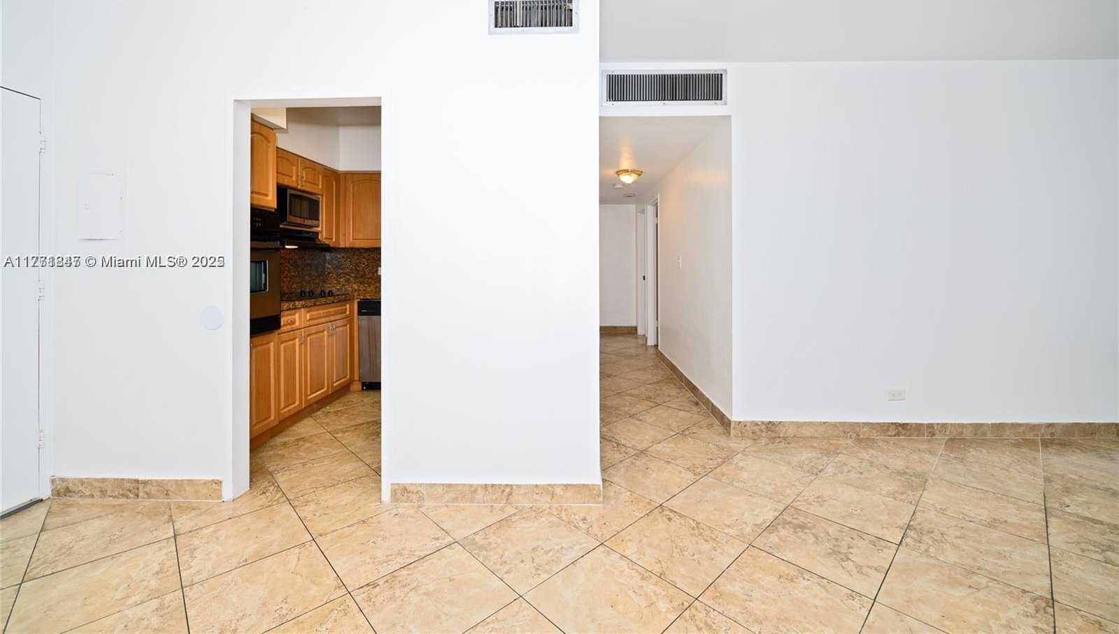 Small Image of 7441 WAYNE AVE #4C, Miami Beach Number 10