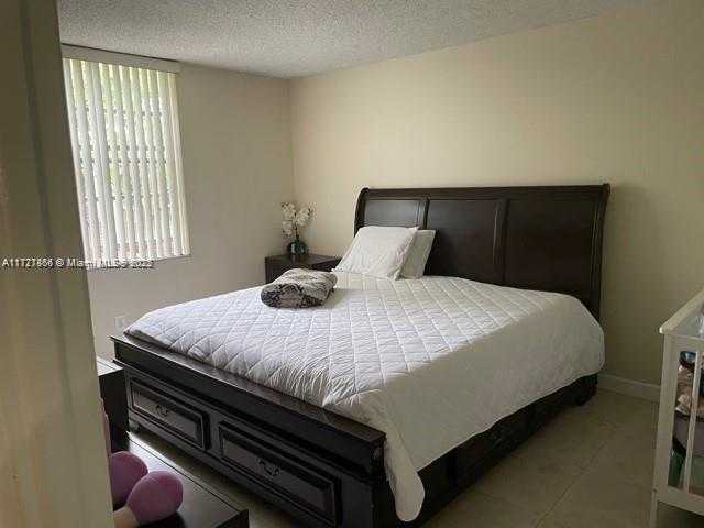 Small Image of 8303 SOUTH WEST 142ND AVE #D202, Miami Number 21
