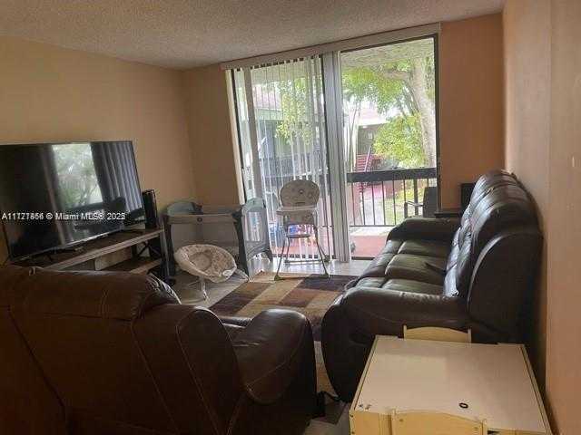 Small Image of 8303 SOUTH WEST 142ND AVE #D202, Miami Number 6