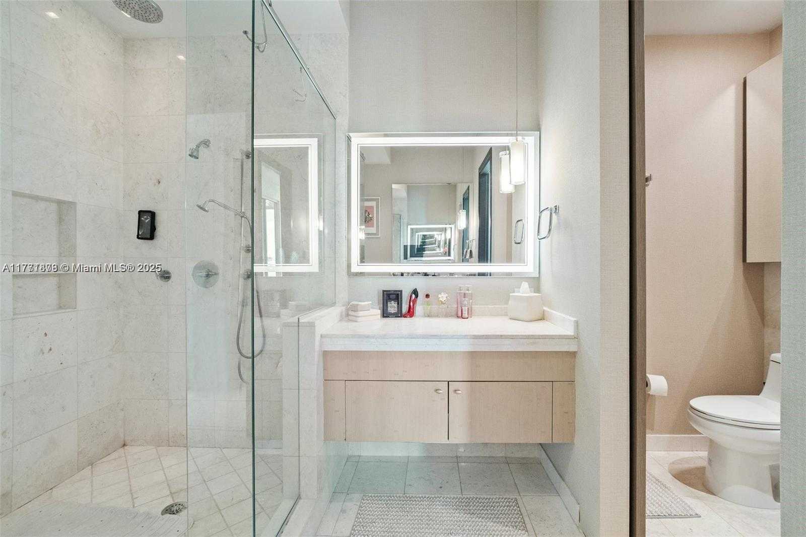 Small Image of 900 BRICKELL KEY BLVD #1102, Miami Number 14