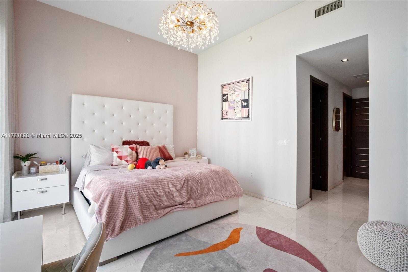 Small Image of 900 BRICKELL KEY BLVD #1102, Miami Number 15