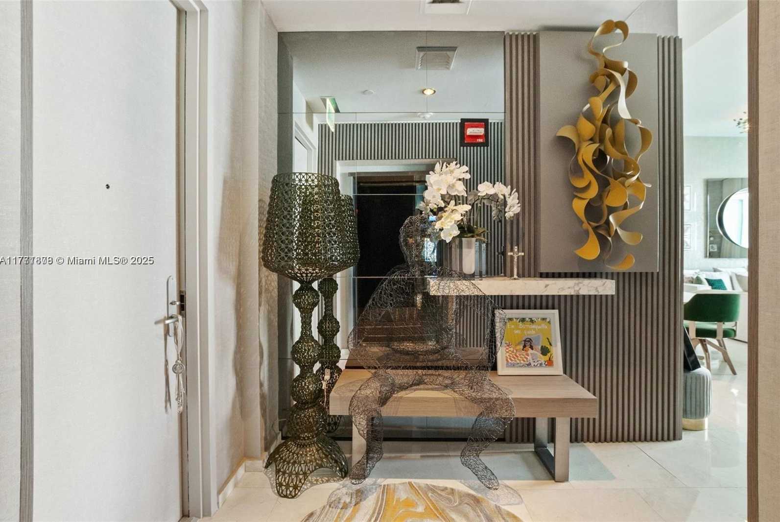 Small Image of 900 BRICKELL KEY BLVD #1102, Miami Number 27