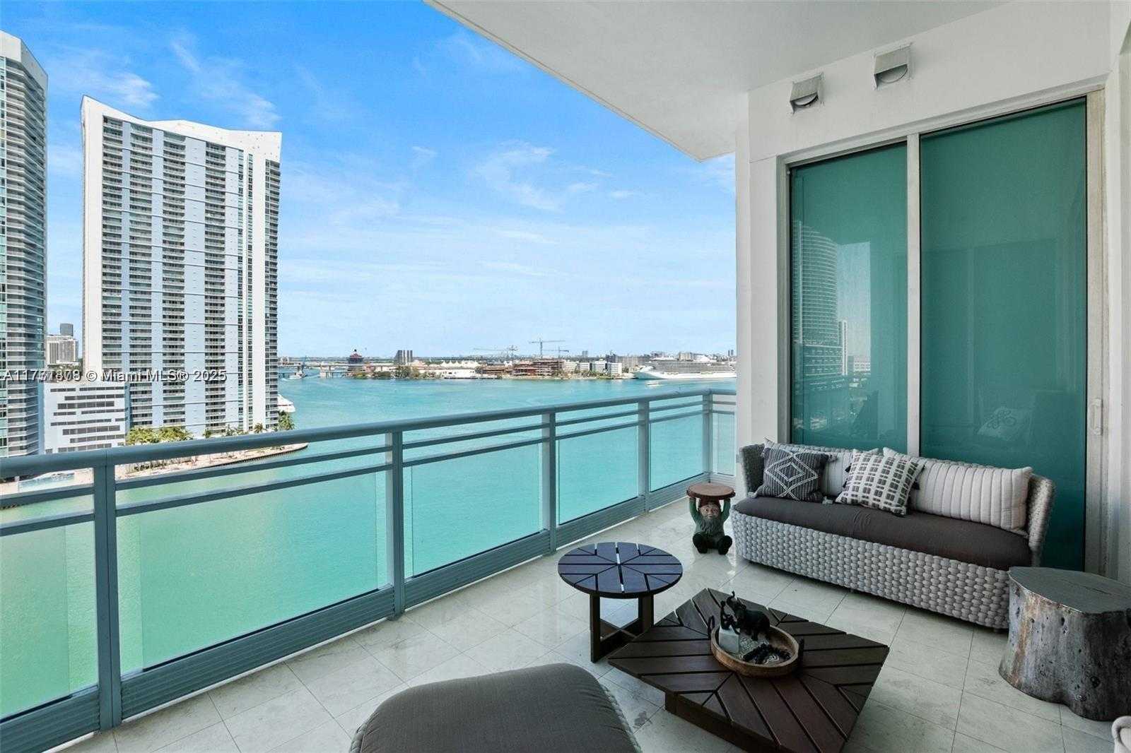 Small Image of 900 BRICKELL KEY BLVD #1102, Miami Number 9