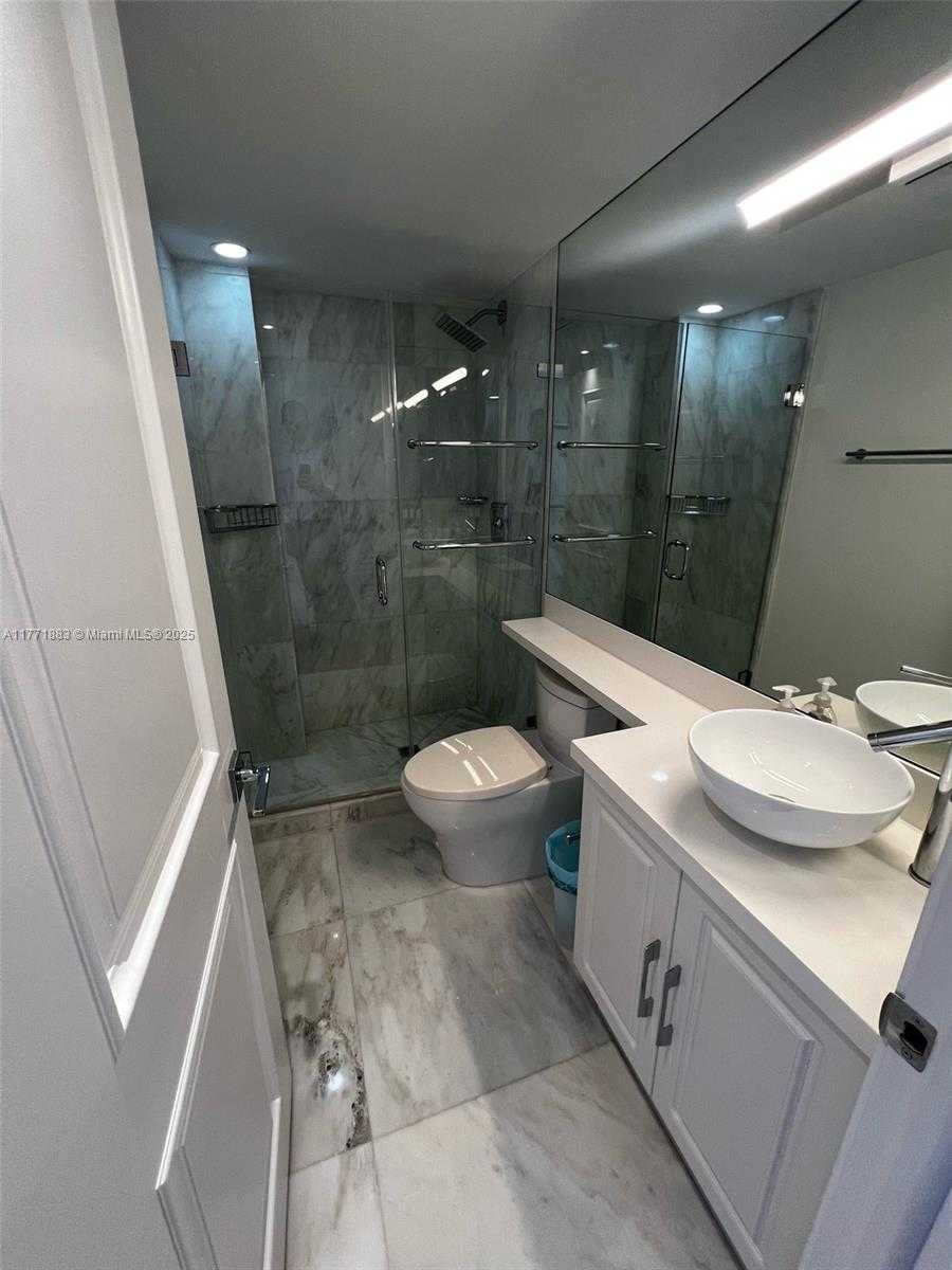 Small Image of 10175 COLLINS AVE #1101, Bal Harbour Number 25