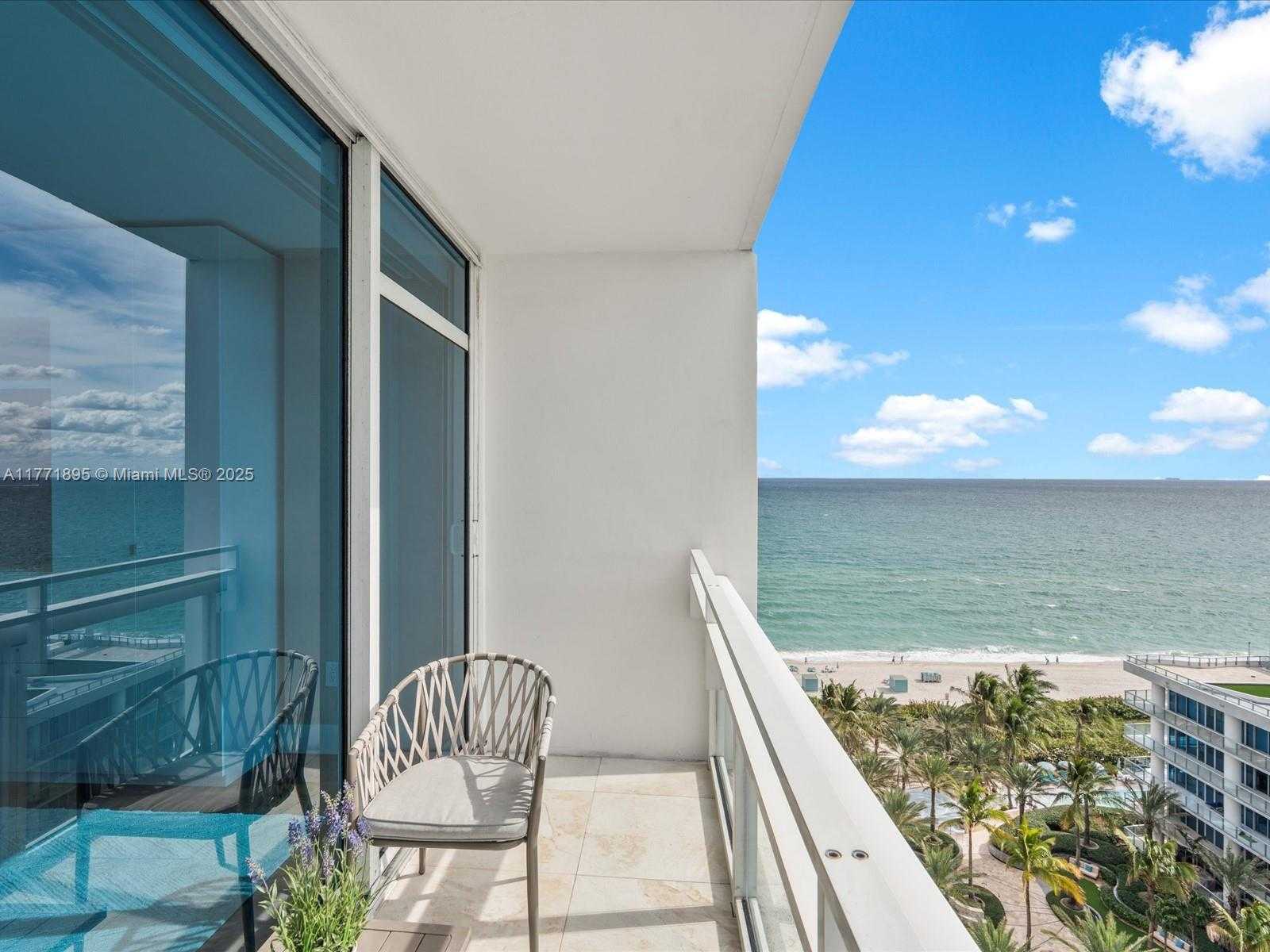 Small Image of 6801 COLLINS AVE #1402 Door (1412 Legal), Miami Beach Number 26