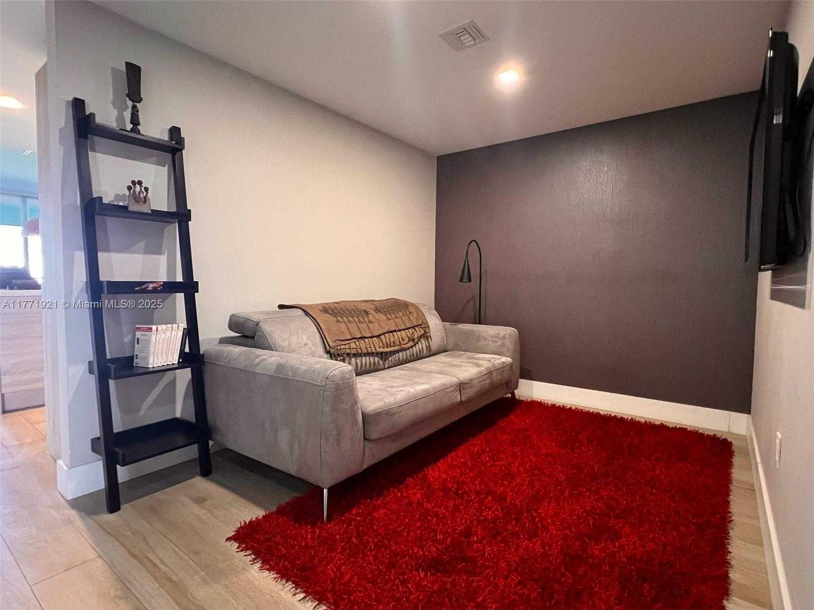 Small Image of 16385 BISCAYNE BLVD #1906, North Miami Beach Number 11