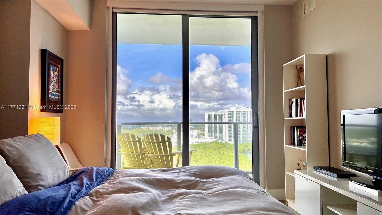 Small Image of 16385 BISCAYNE BLVD #1906, North Miami Beach Number 20