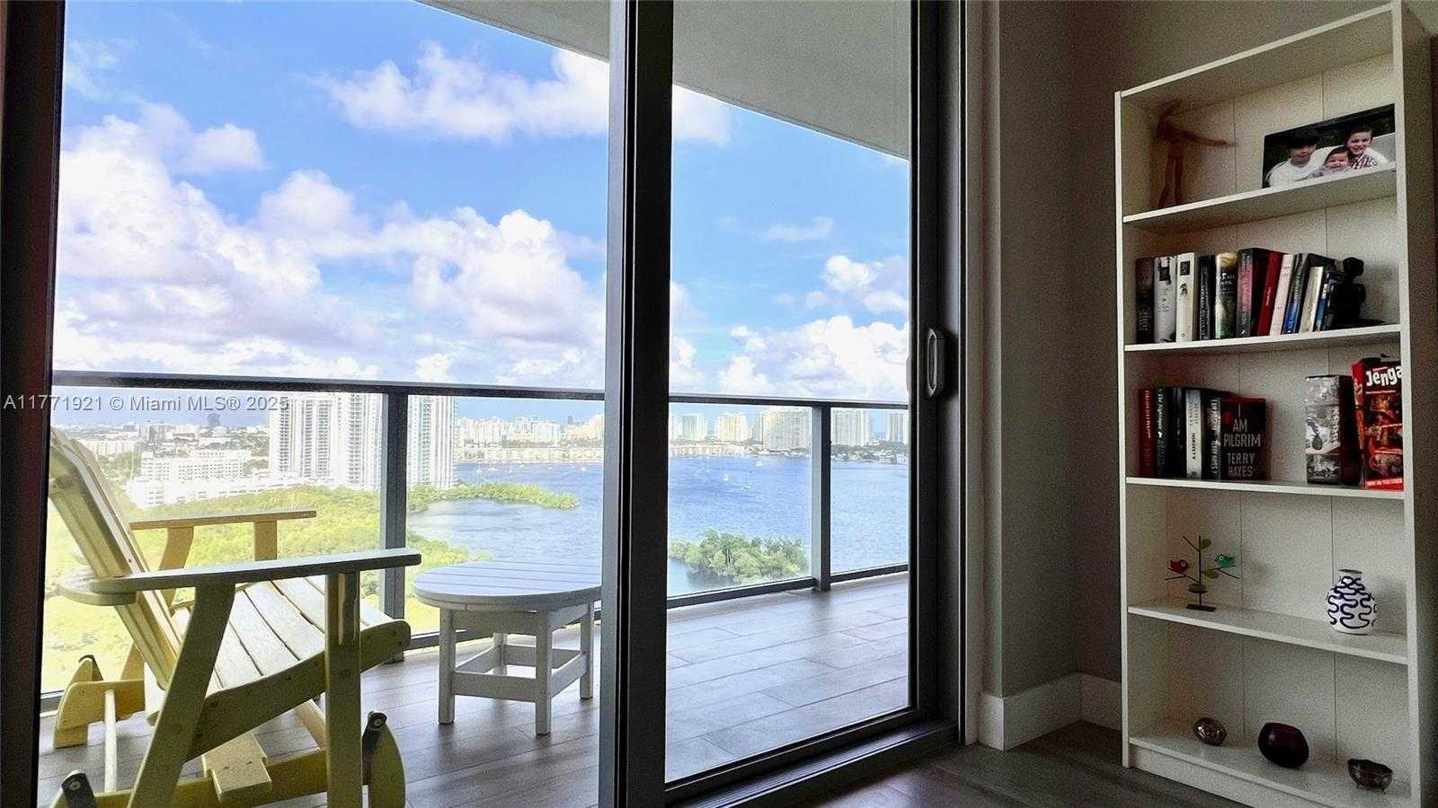 Small Image of 16385 BISCAYNE BLVD #1906, North Miami Beach Number 26